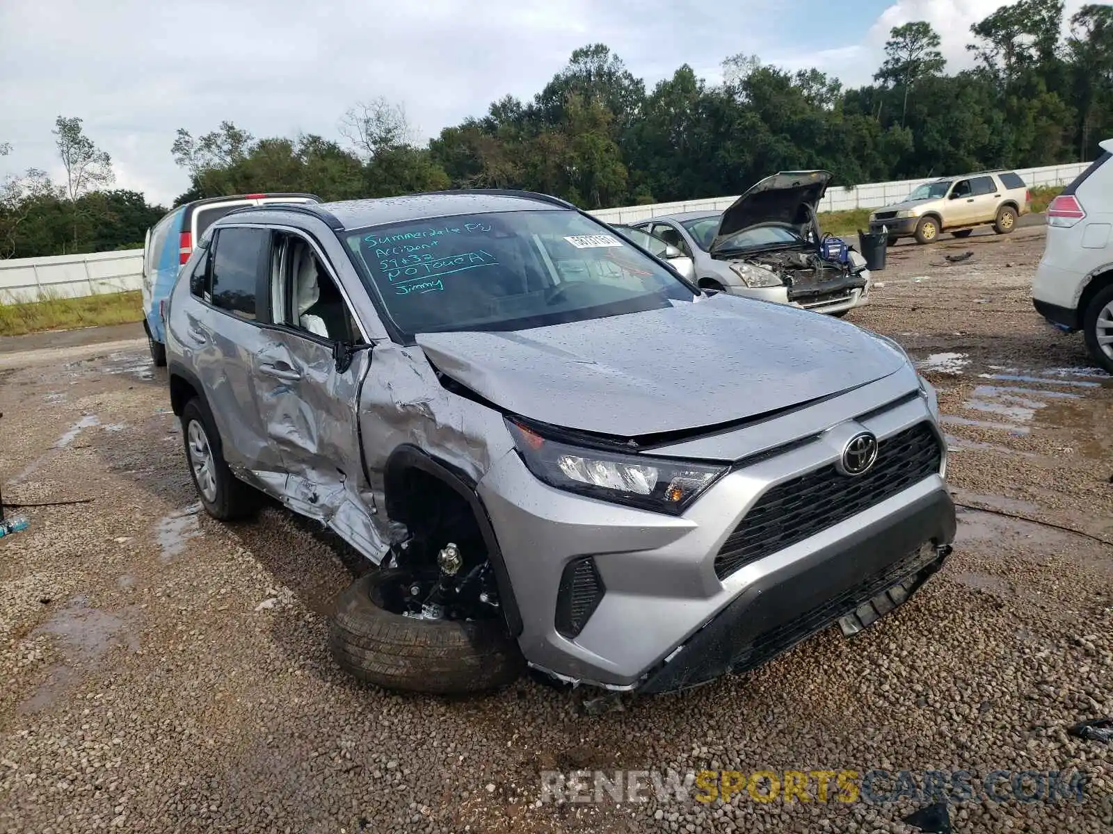 1 Photograph of a damaged car 2T3H1RFV7MC147006 TOYOTA RAV4 2021