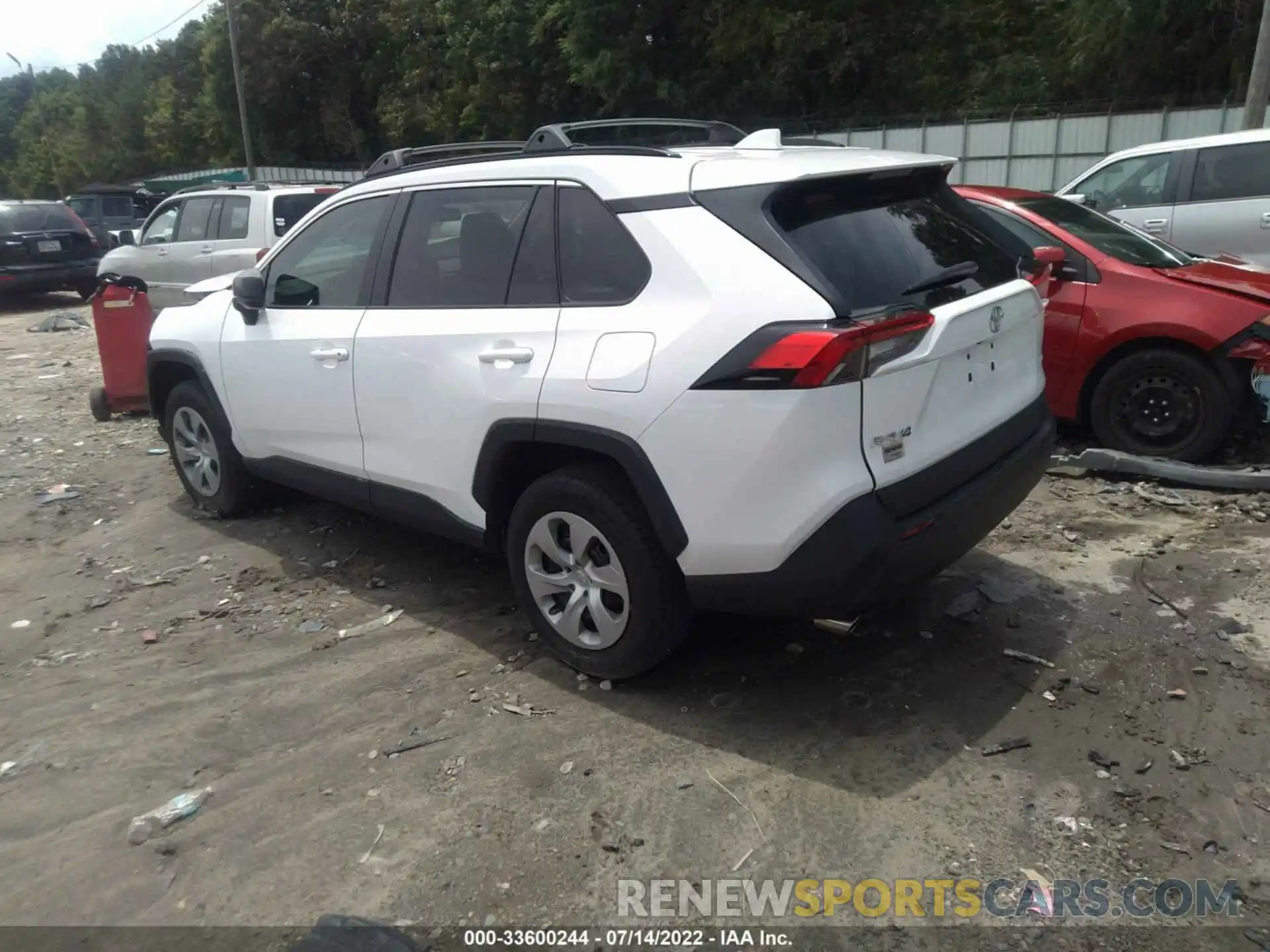 3 Photograph of a damaged car 2T3H1RFV7MC151153 TOYOTA RAV4 2021