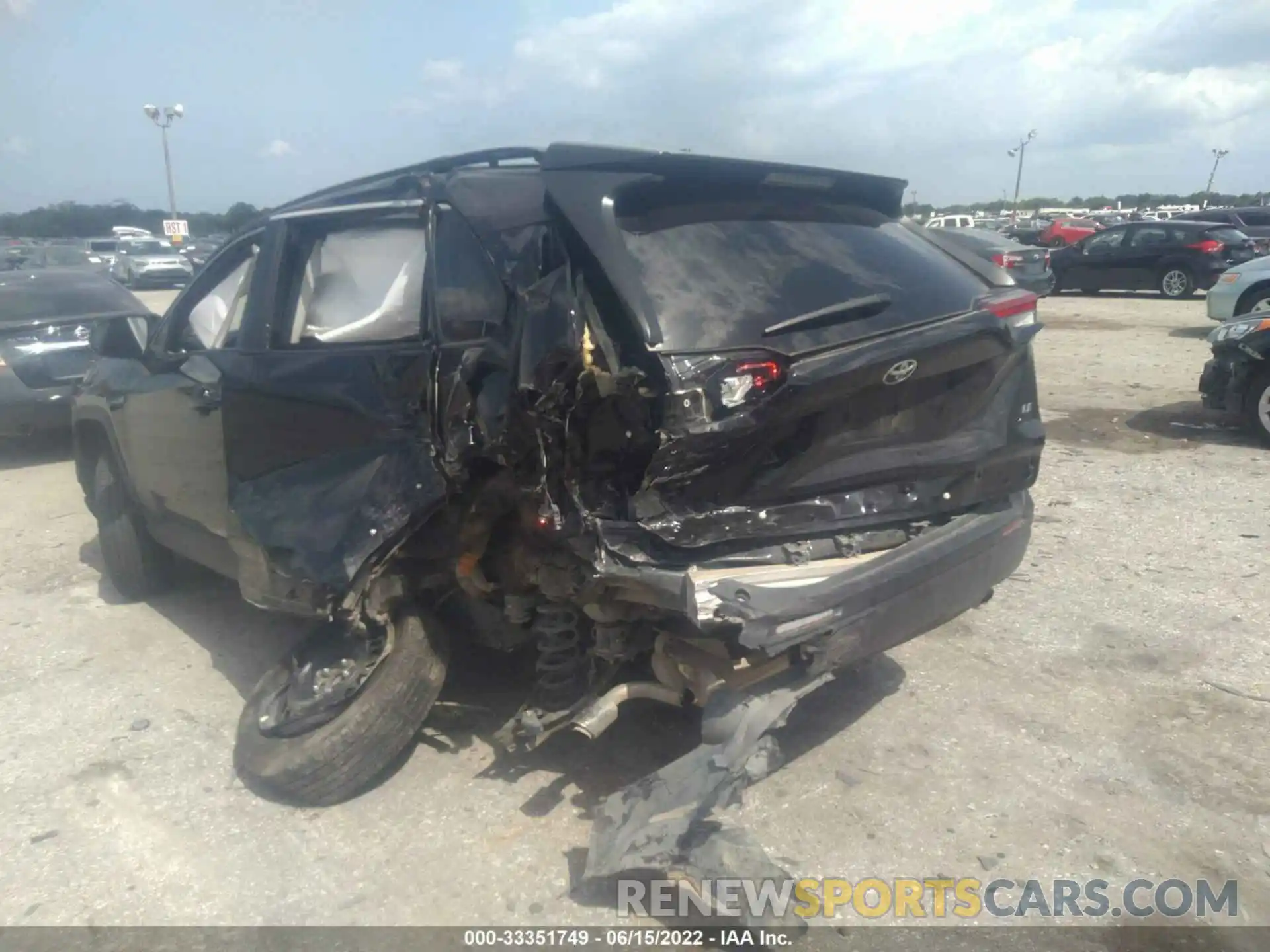 3 Photograph of a damaged car 2T3H1RFV7MC155946 TOYOTA RAV4 2021