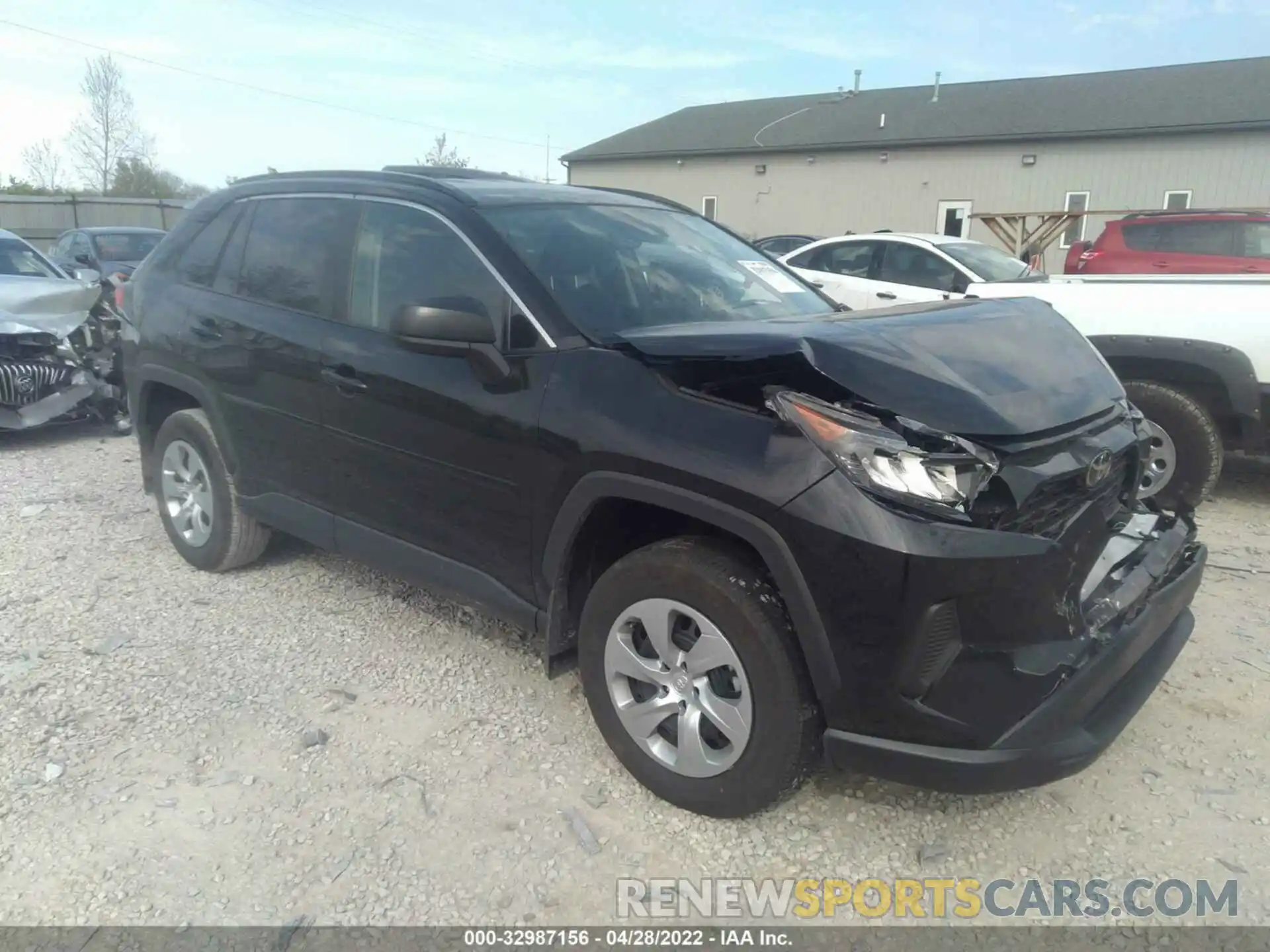 1 Photograph of a damaged car 2T3H1RFV7MW178092 TOYOTA RAV4 2021