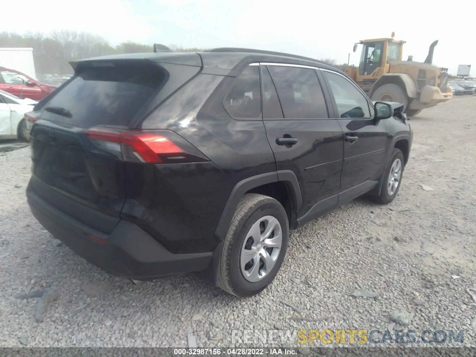 4 Photograph of a damaged car 2T3H1RFV7MW178092 TOYOTA RAV4 2021