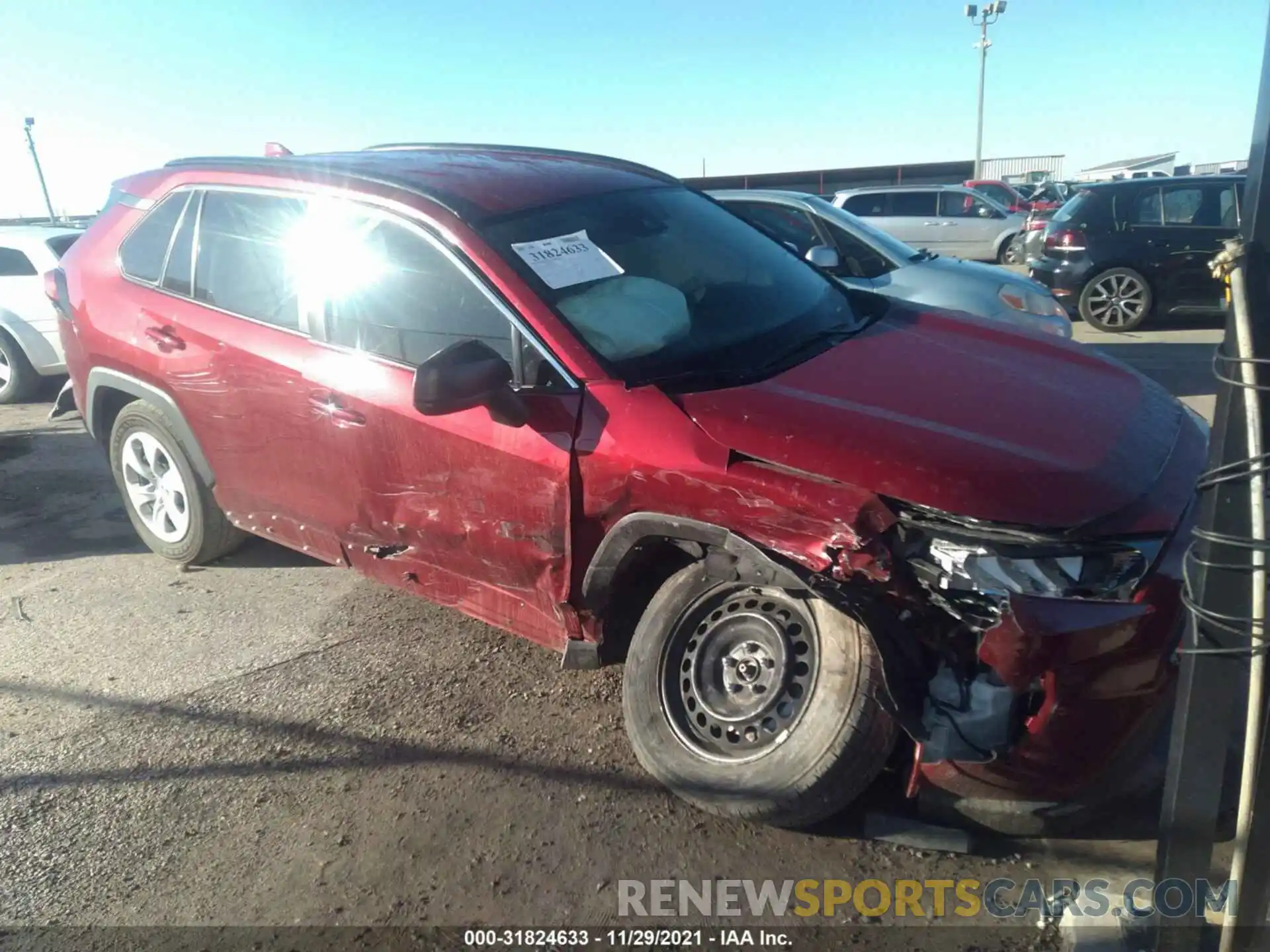 1 Photograph of a damaged car 2T3H1RFV8MC086068 TOYOTA RAV4 2021