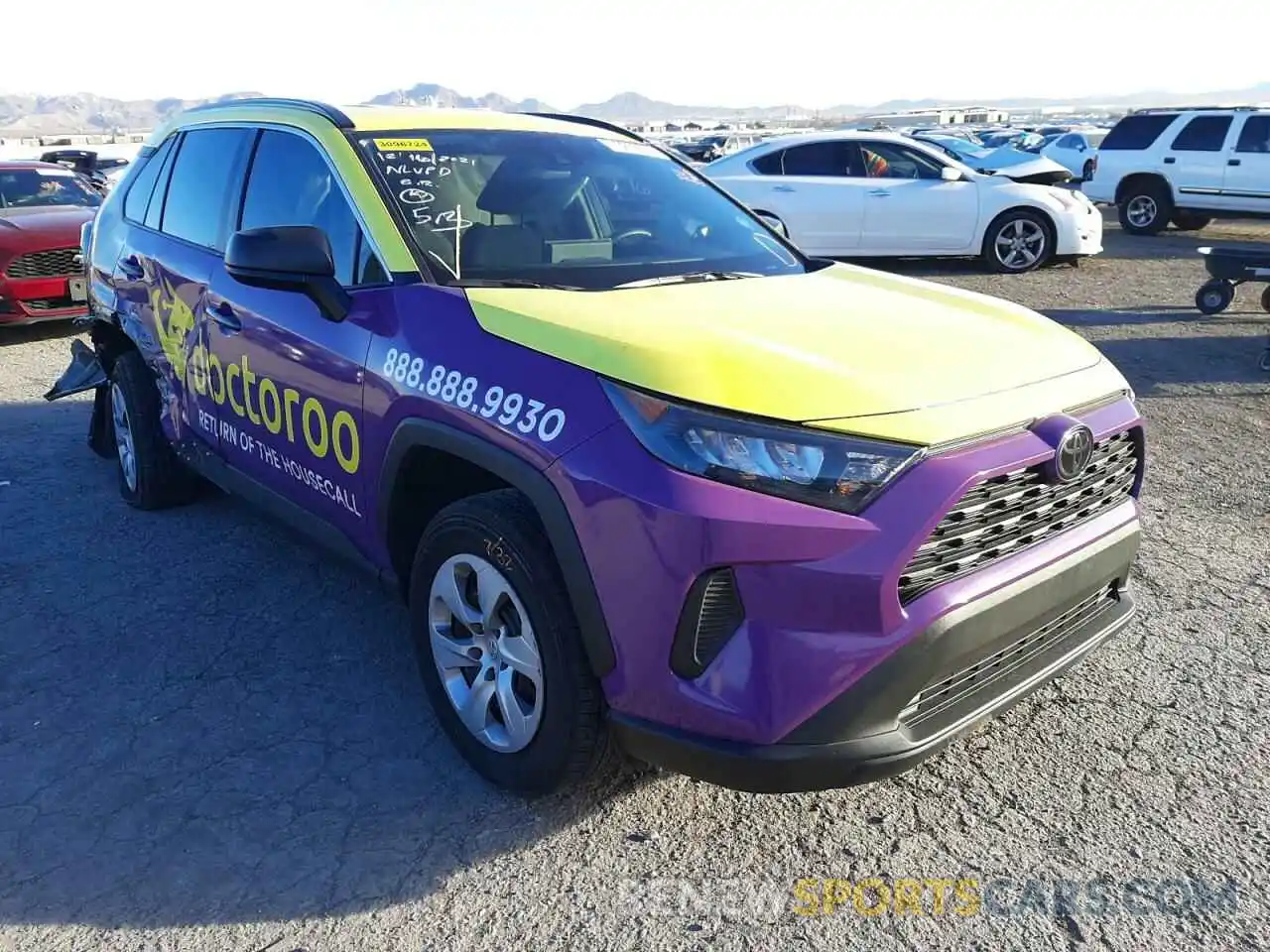 1 Photograph of a damaged car 2T3H1RFV8MC091237 TOYOTA RAV4 2021