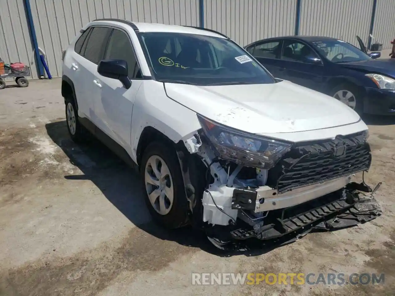 1 Photograph of a damaged car 2T3H1RFV8MC100664 TOYOTA RAV4 2021