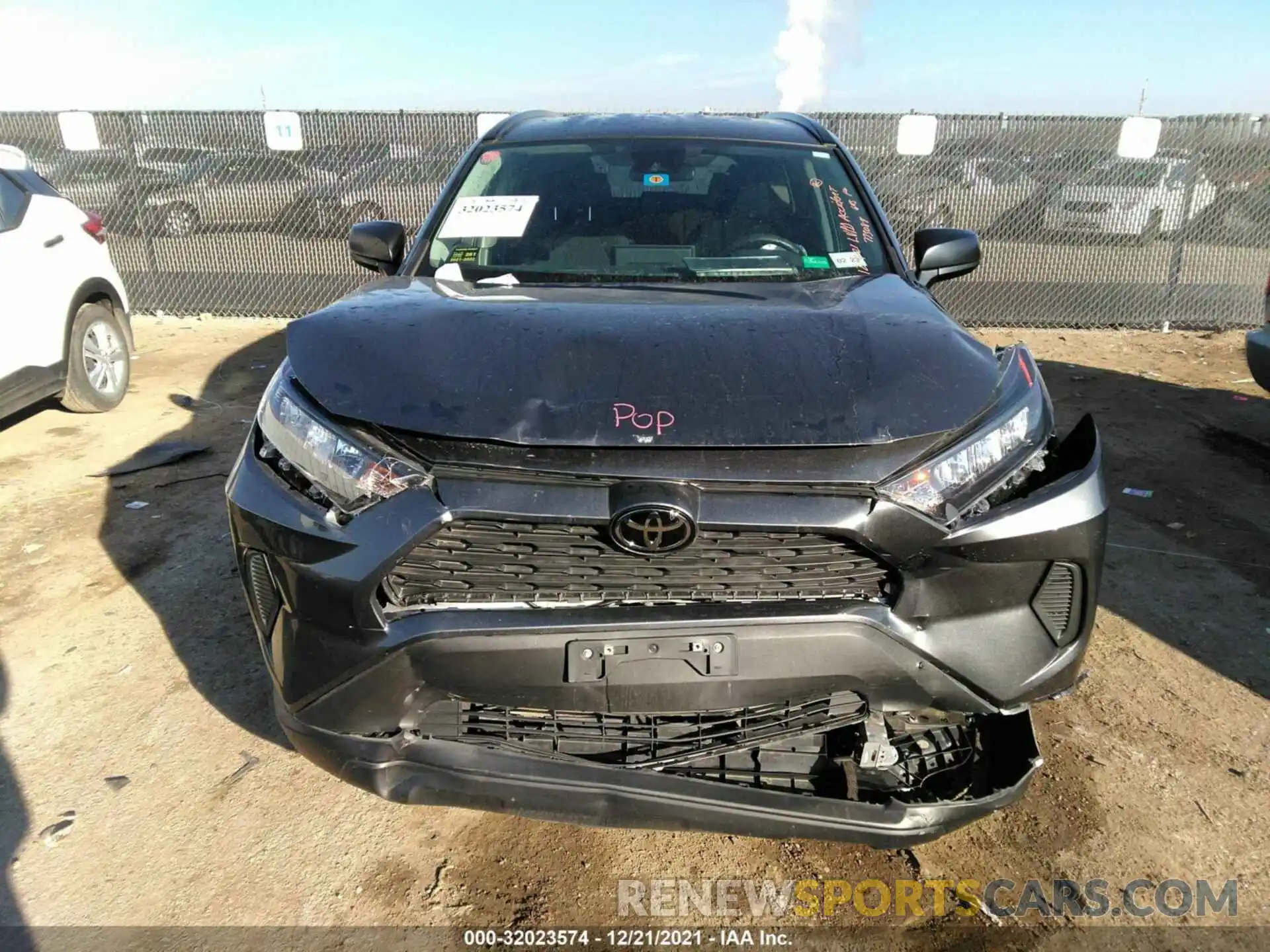 6 Photograph of a damaged car 2T3H1RFV8MC112376 TOYOTA RAV4 2021