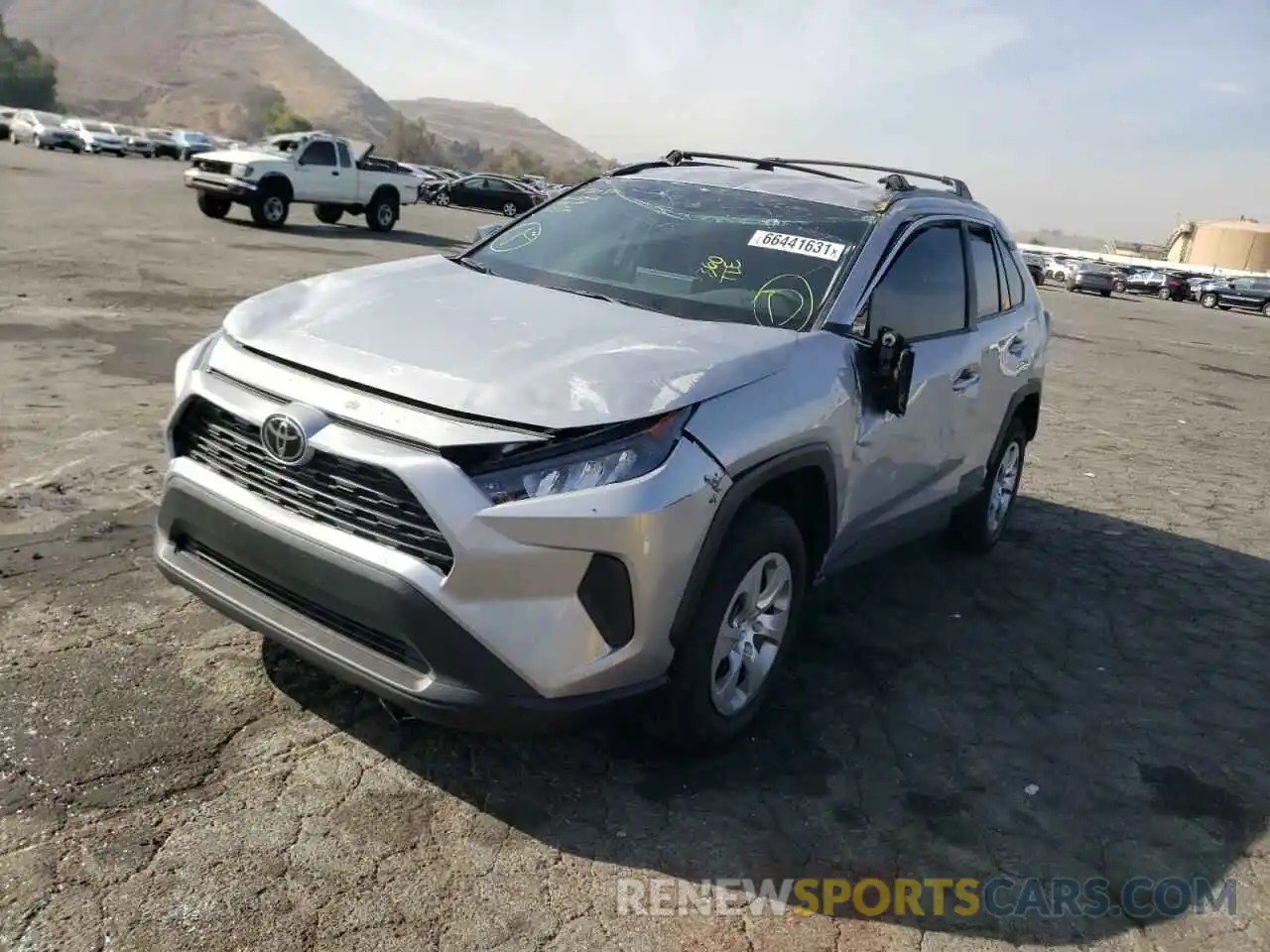 2 Photograph of a damaged car 2T3H1RFV8MC115729 TOYOTA RAV4 2021