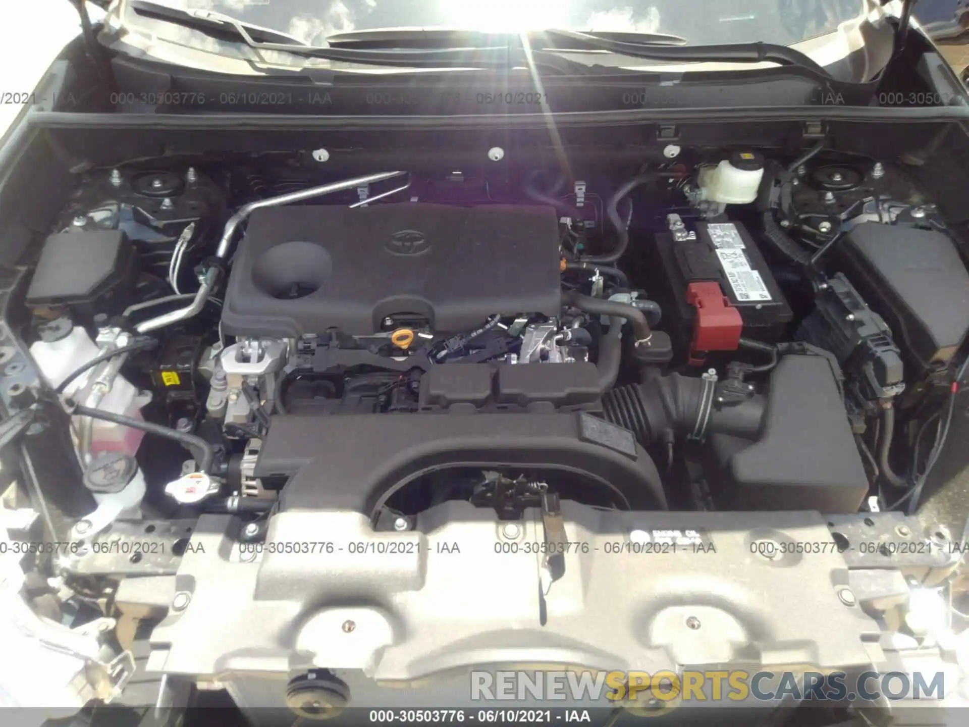 10 Фотография поврежденного автомобиля 2T3H1RFV8MC131154 TOYOTA RAV4 2021