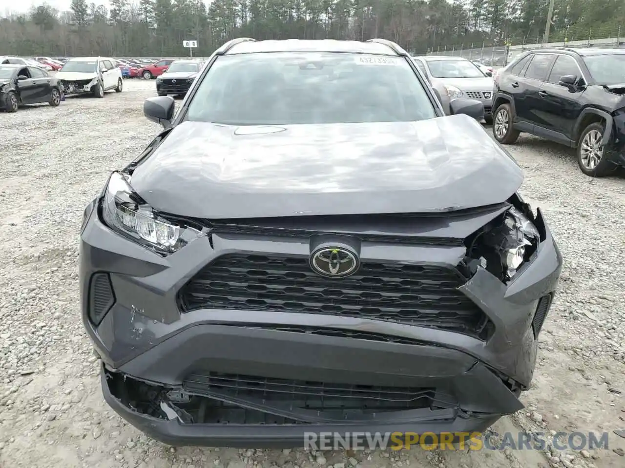 5 Photograph of a damaged car 2T3H1RFV8MW105863 TOYOTA RAV4 2021