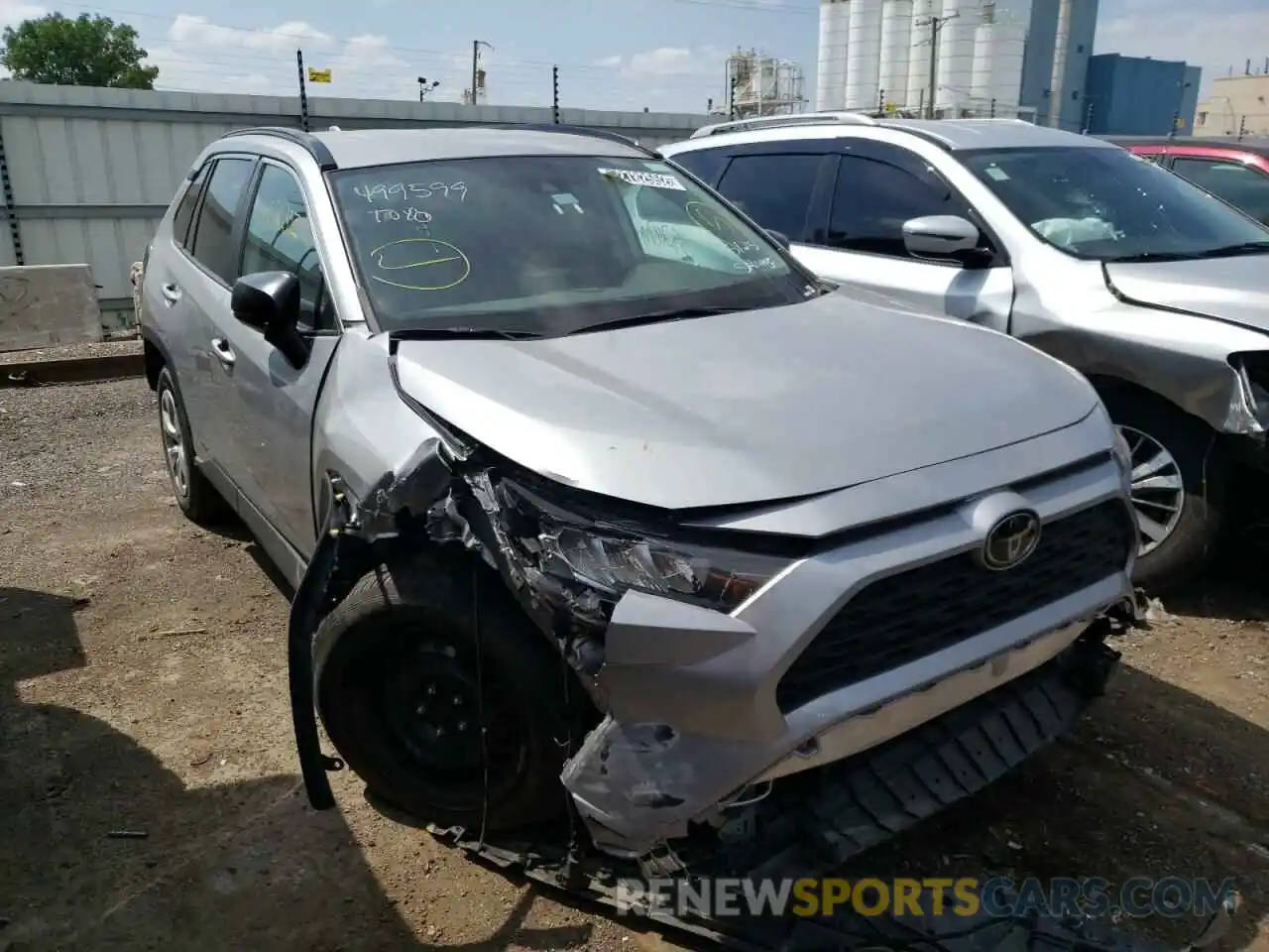 1 Photograph of a damaged car 2T3H1RFV8MW108567 TOYOTA RAV4 2021