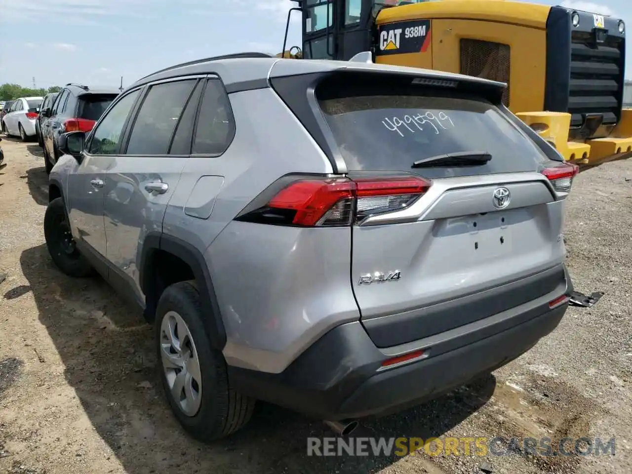 3 Photograph of a damaged car 2T3H1RFV8MW108567 TOYOTA RAV4 2021