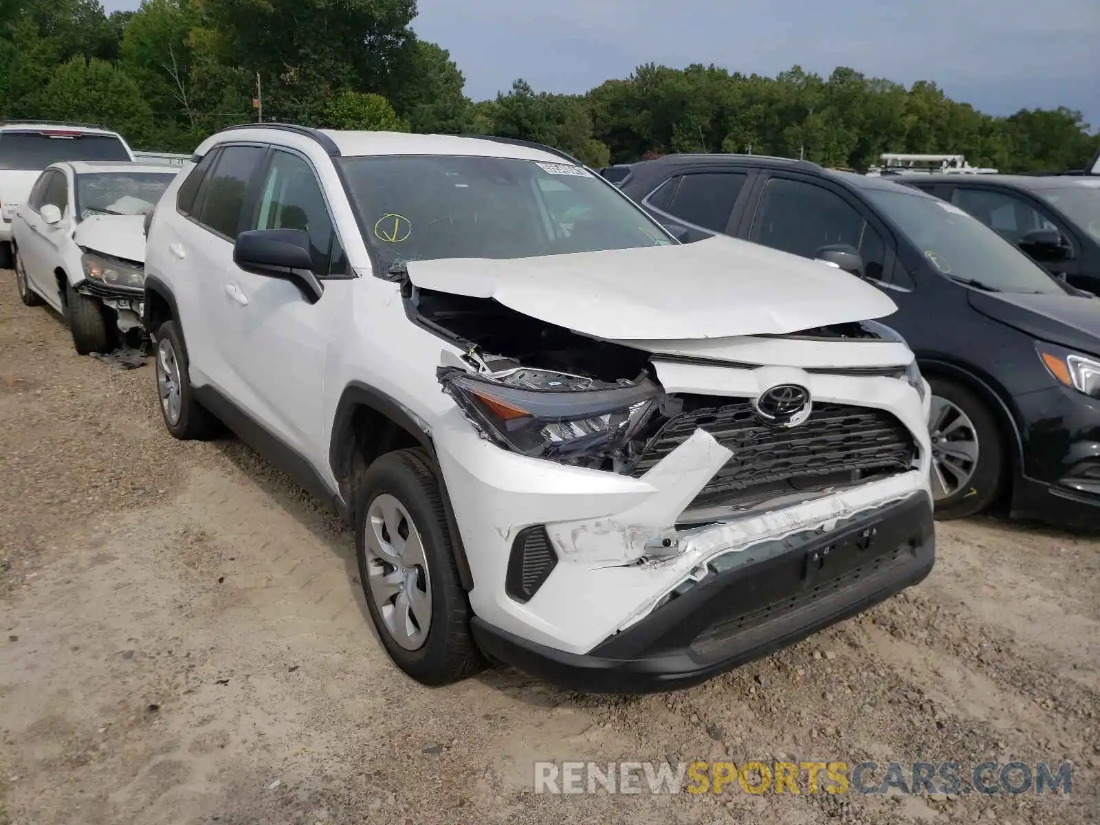 1 Photograph of a damaged car 2T3H1RFV8MW129936 TOYOTA RAV4 2021