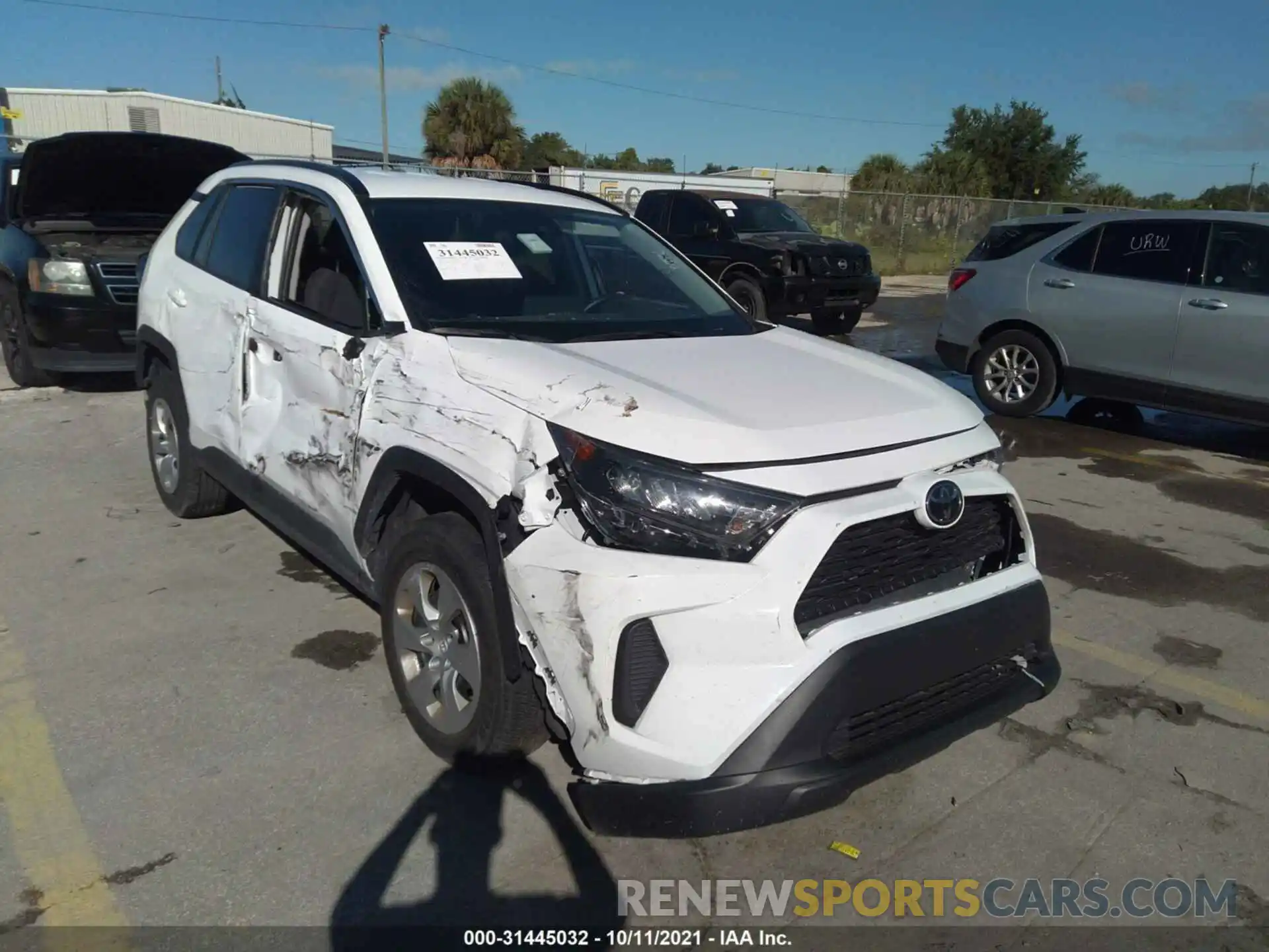 6 Photograph of a damaged car 2T3H1RFV8MW137552 TOYOTA RAV4 2021