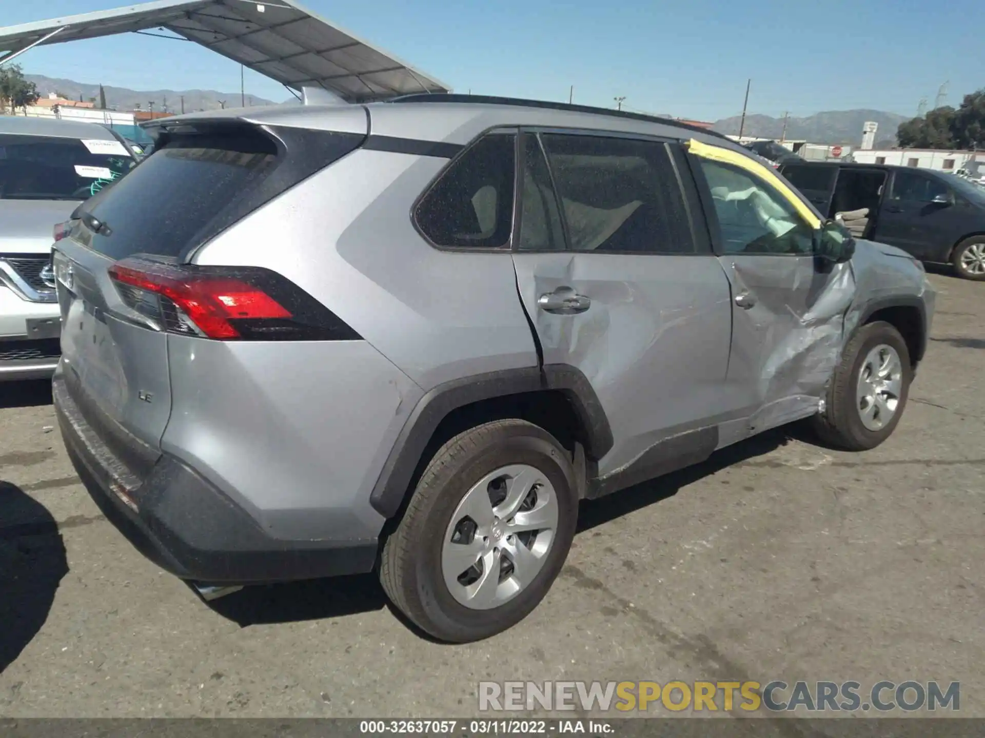 4 Фотография поврежденного автомобиля 2T3H1RFV8MW147319 TOYOTA RAV4 2021