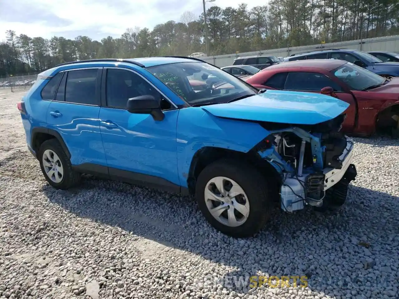 4 Photograph of a damaged car 2T3H1RFV8MW166095 TOYOTA RAV4 2021