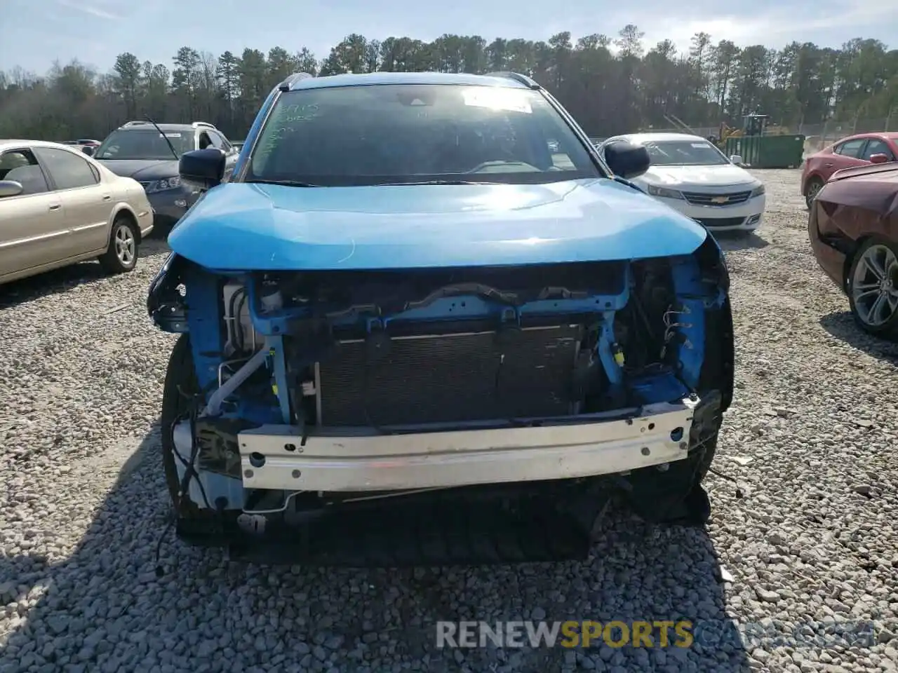 5 Photograph of a damaged car 2T3H1RFV8MW166095 TOYOTA RAV4 2021