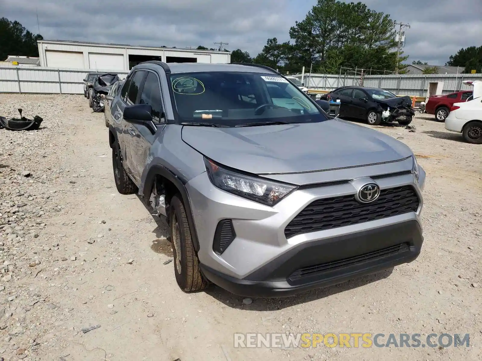 1 Photograph of a damaged car 2T3H1RFV9MC111639 TOYOTA RAV4 2021