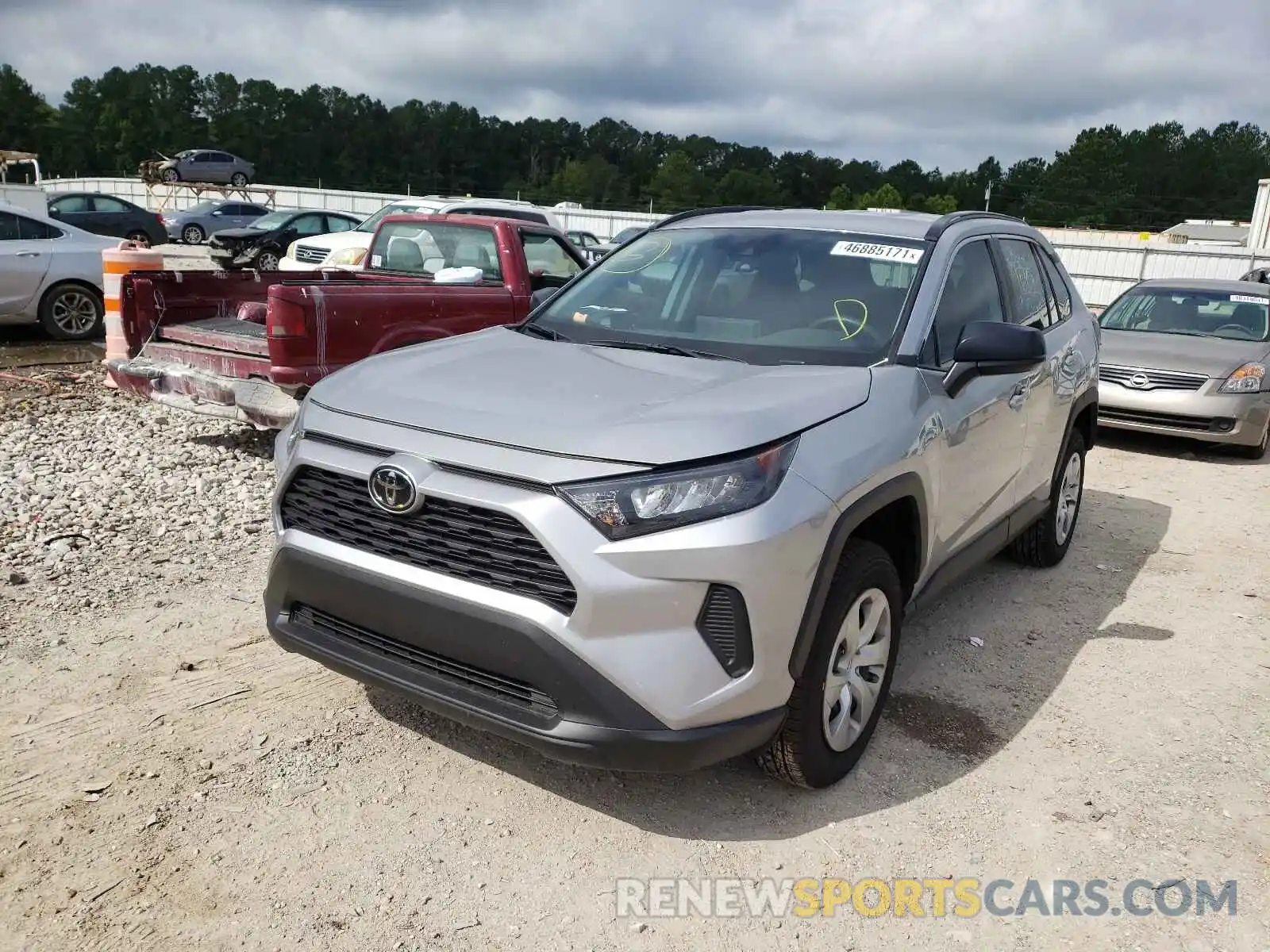 2 Photograph of a damaged car 2T3H1RFV9MC111639 TOYOTA RAV4 2021