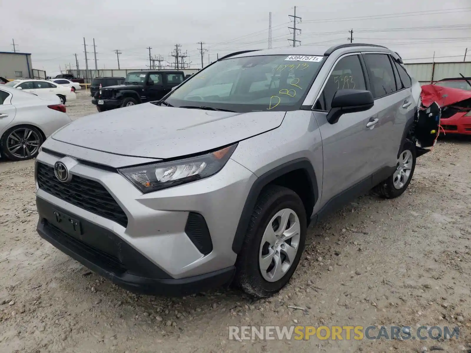 2 Photograph of a damaged car 2T3H1RFV9MC117313 TOYOTA RAV4 2021