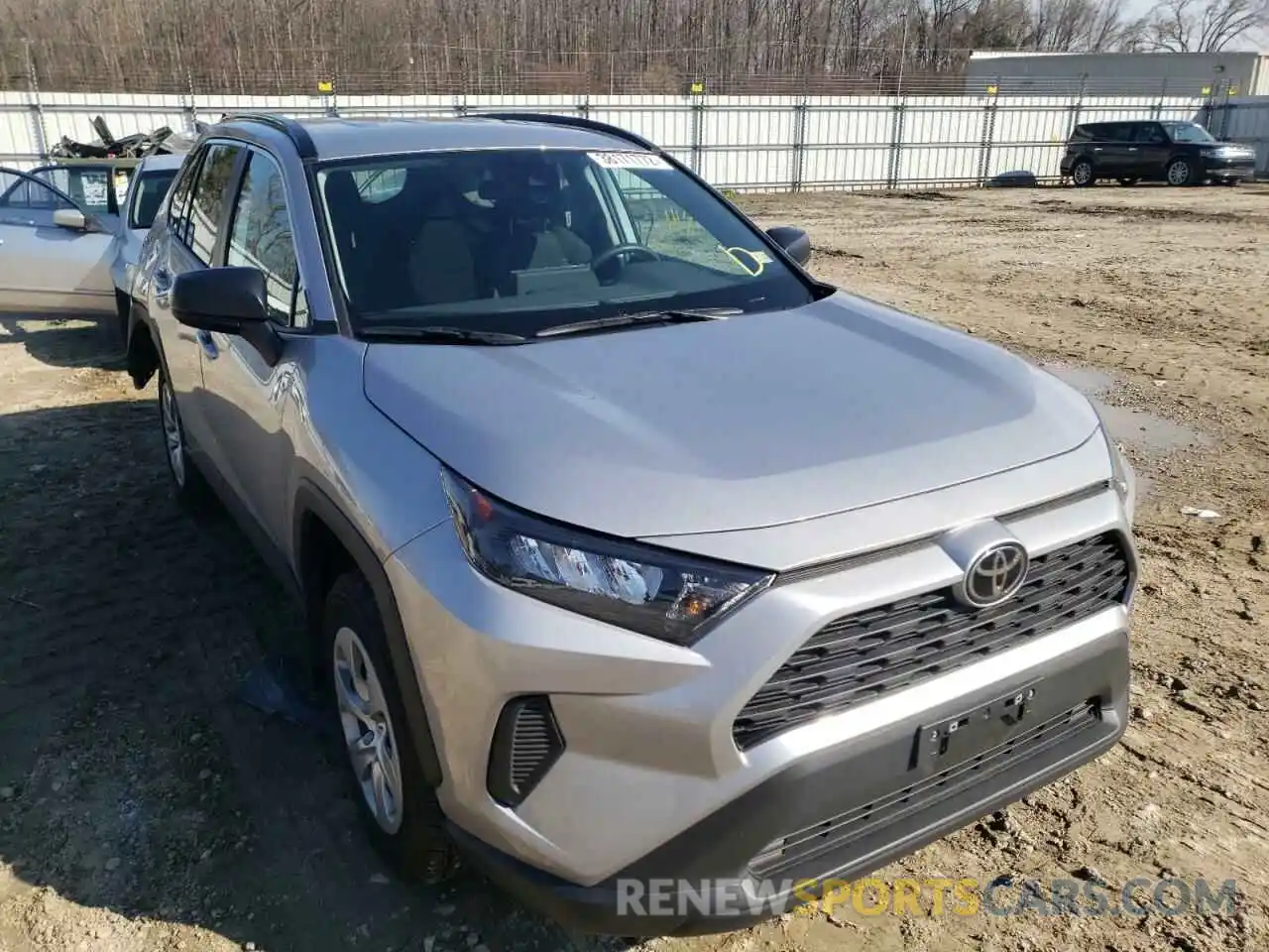 1 Photograph of a damaged car 2T3H1RFV9MC121412 TOYOTA RAV4 2021