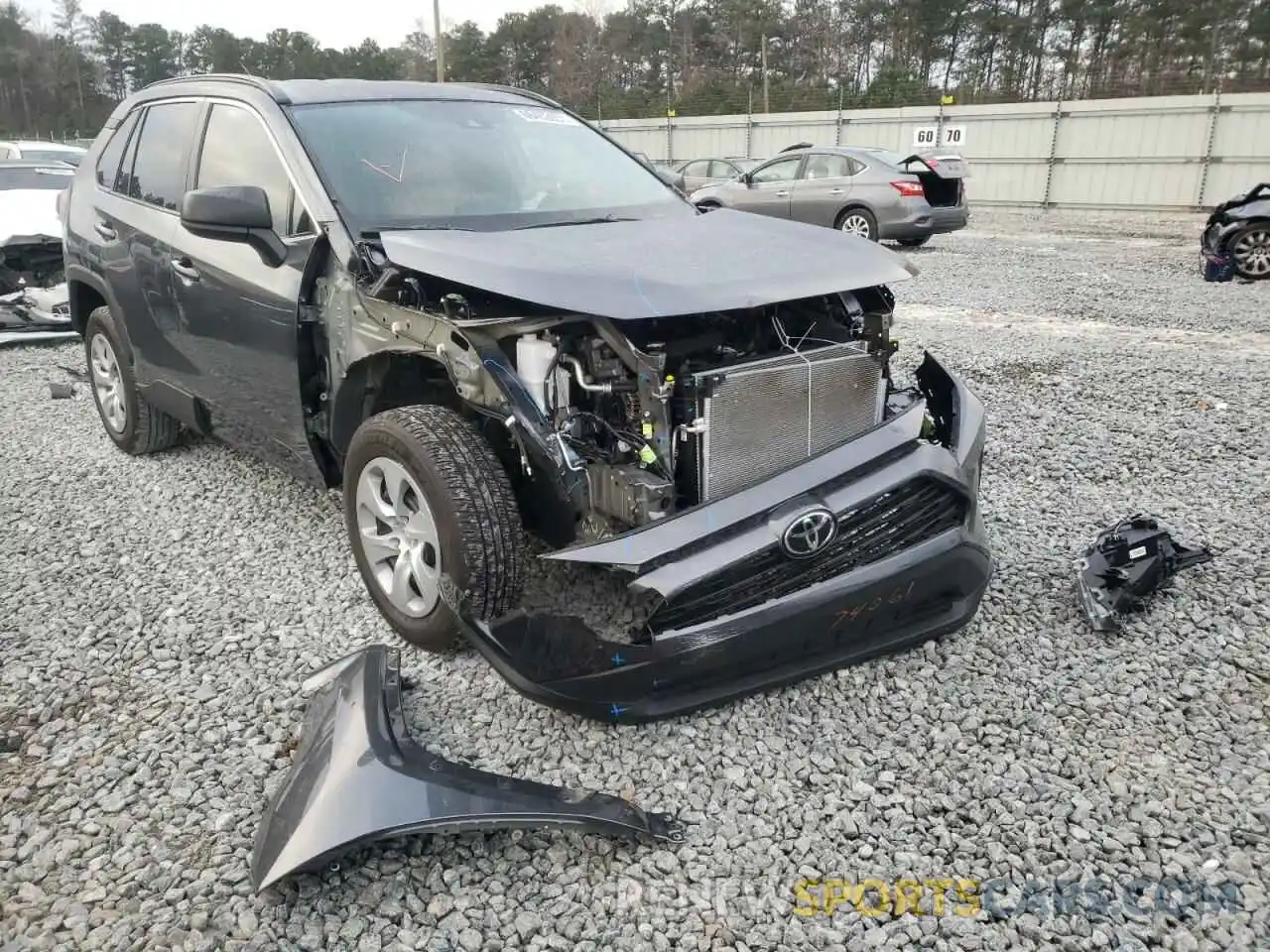 1 Photograph of a damaged car 2T3H1RFV9MC148643 TOYOTA RAV4 2021