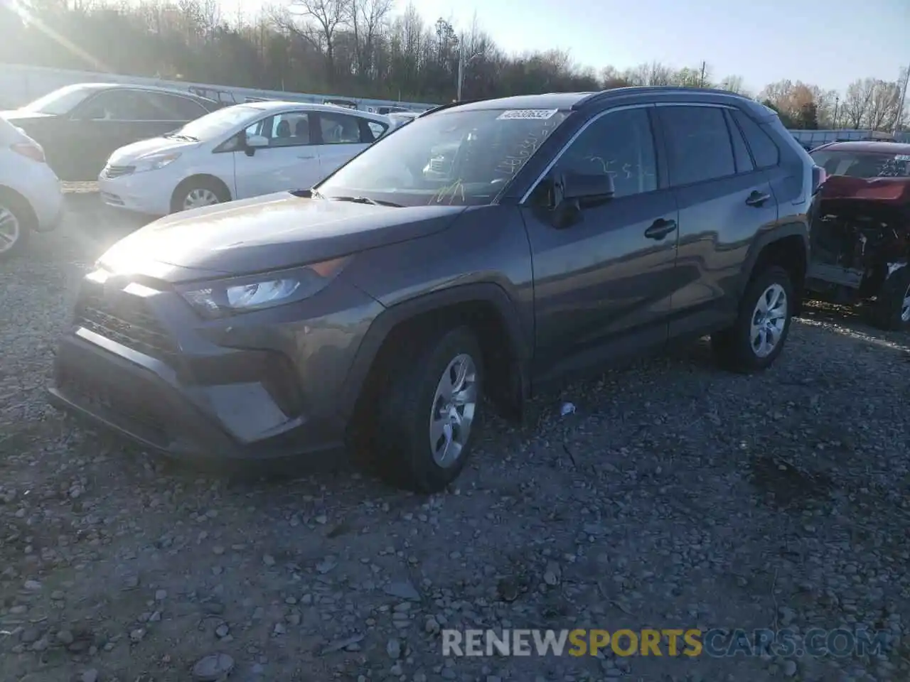 2 Photograph of a damaged car 2T3H1RFV9MW120811 TOYOTA RAV4 2021