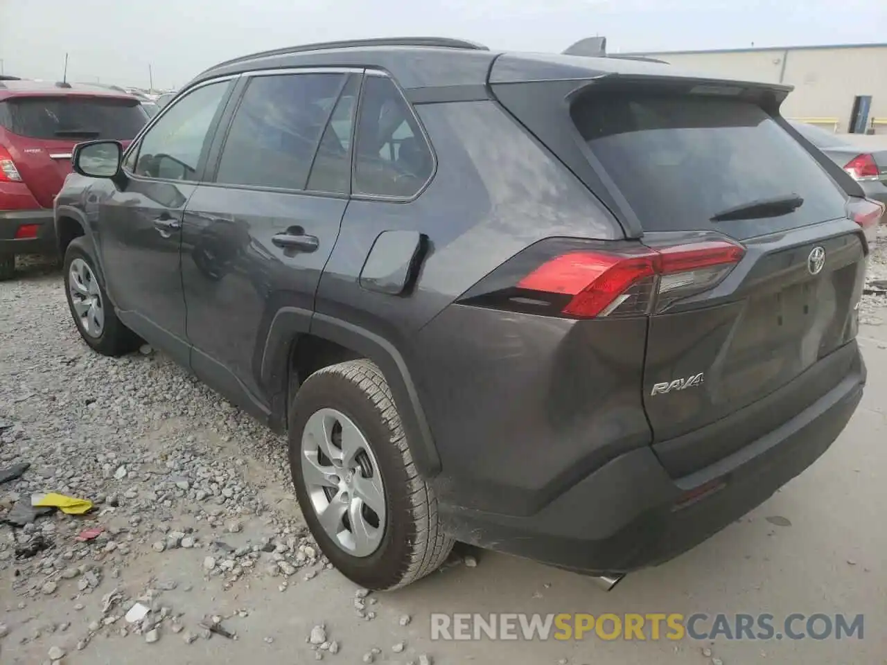 3 Photograph of a damaged car 2T3H1RFV9MW123756 TOYOTA RAV4 2021