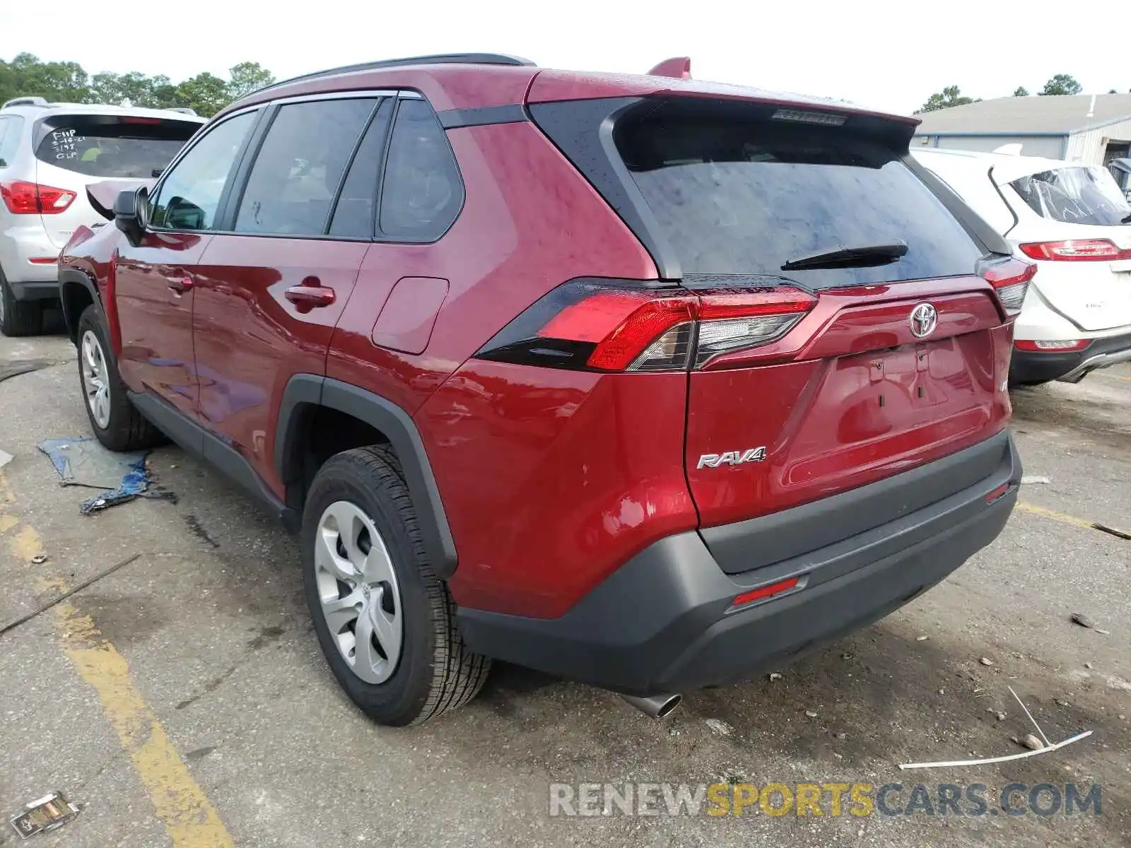 3 Photograph of a damaged car 2T3H1RFV9MW128813 TOYOTA RAV4 2021