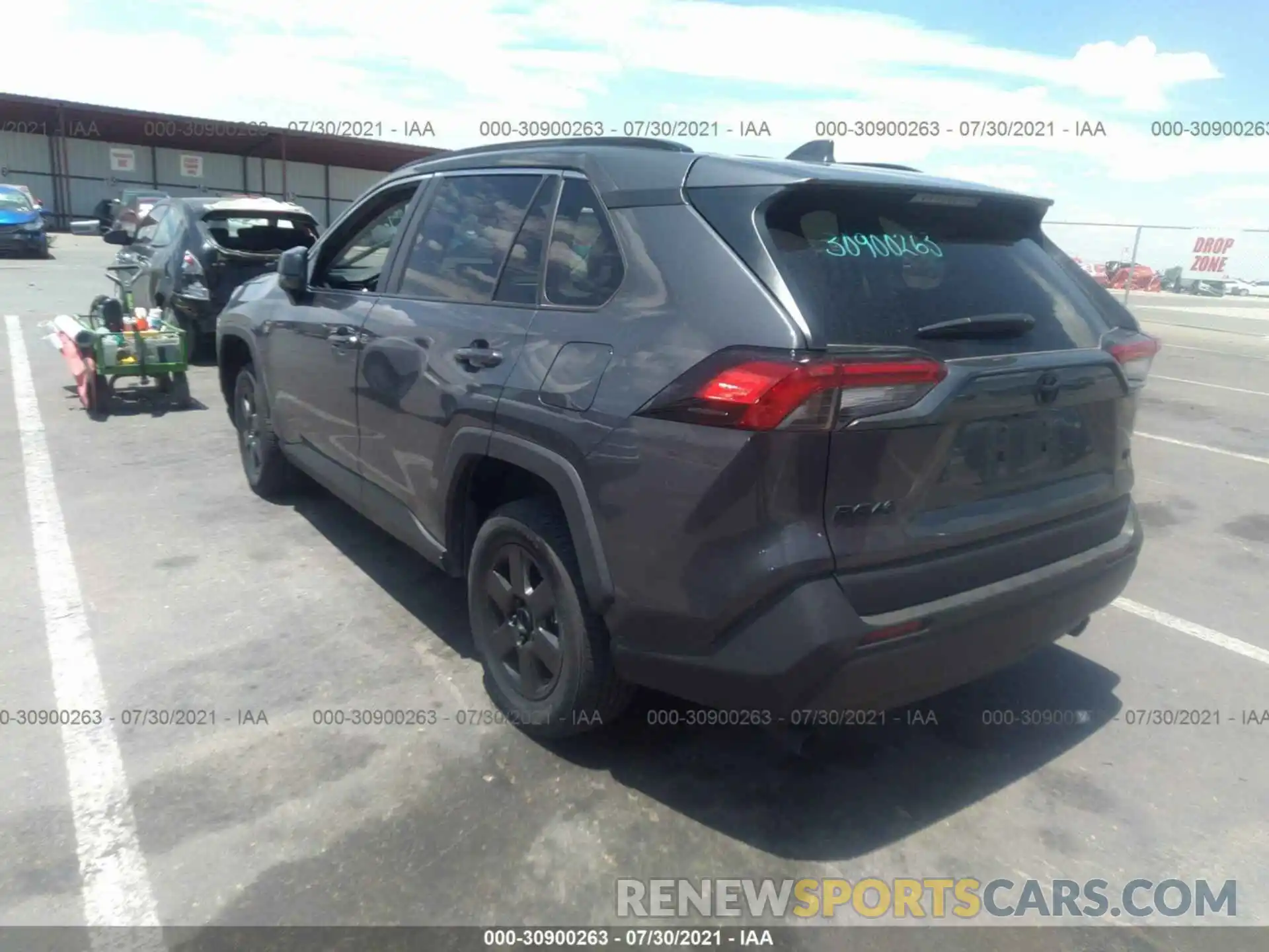 3 Photograph of a damaged car 2T3H1RFV9MW135406 TOYOTA RAV4 2021