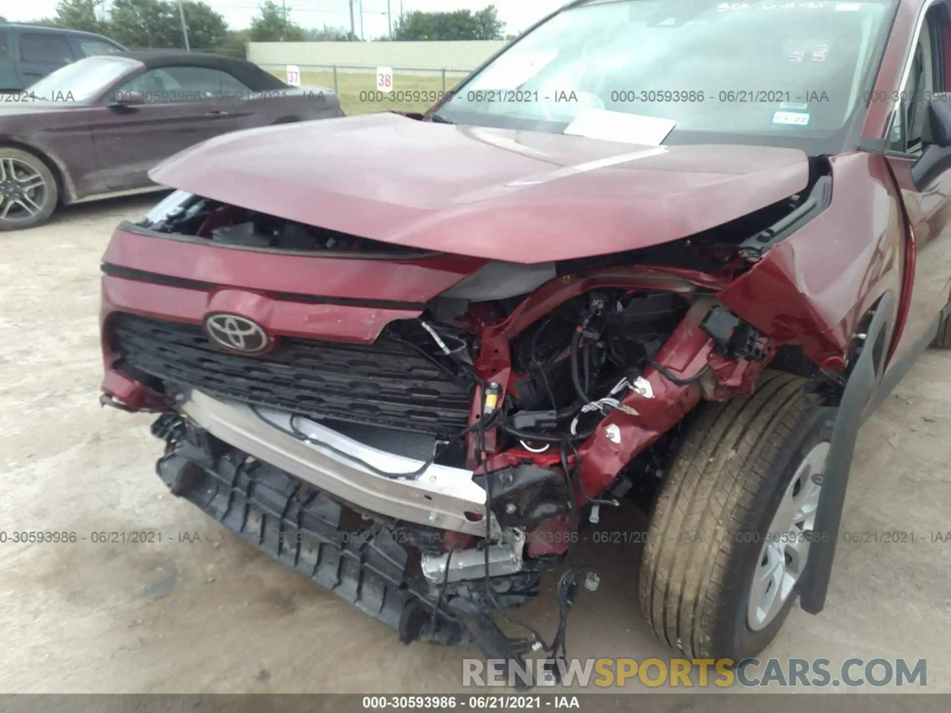 6 Photograph of a damaged car 2T3H1RFV9MW142498 TOYOTA RAV4 2021