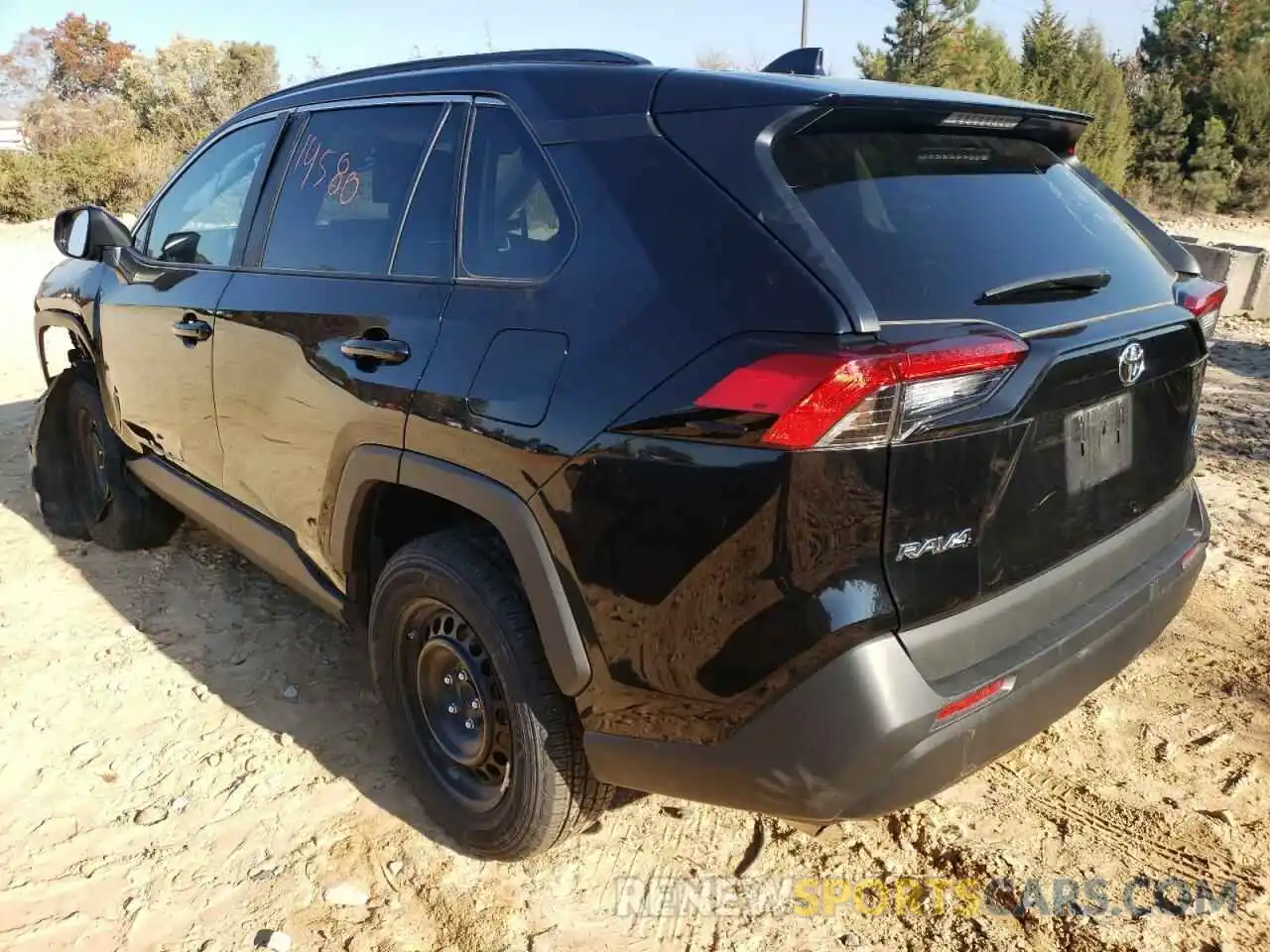 3 Photograph of a damaged car 2T3H1RFV9MW142680 TOYOTA RAV4 2021