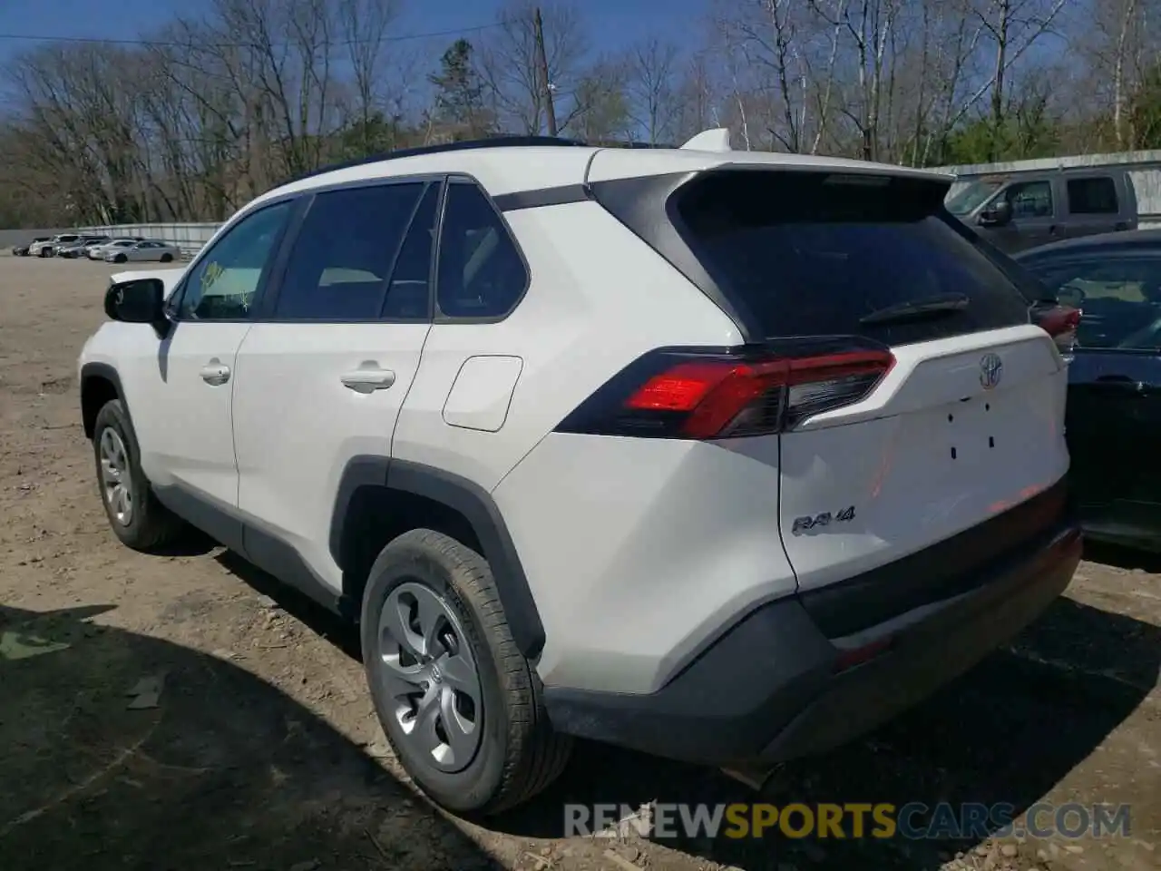 3 Photograph of a damaged car 2T3H1RFV9MW151251 TOYOTA RAV4 2021