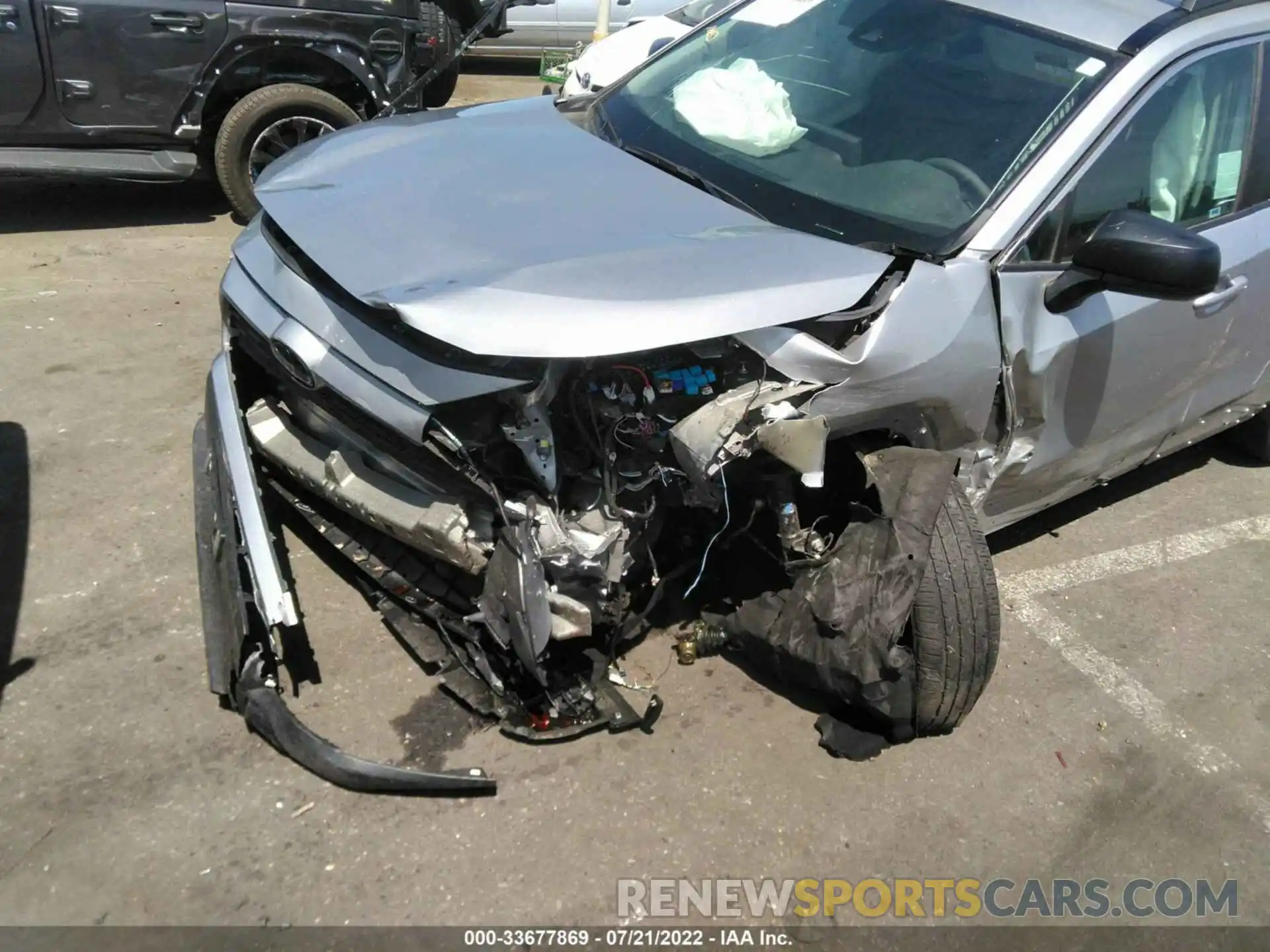 6 Photograph of a damaged car 2T3H1RFVXMC090400 TOYOTA RAV4 2021