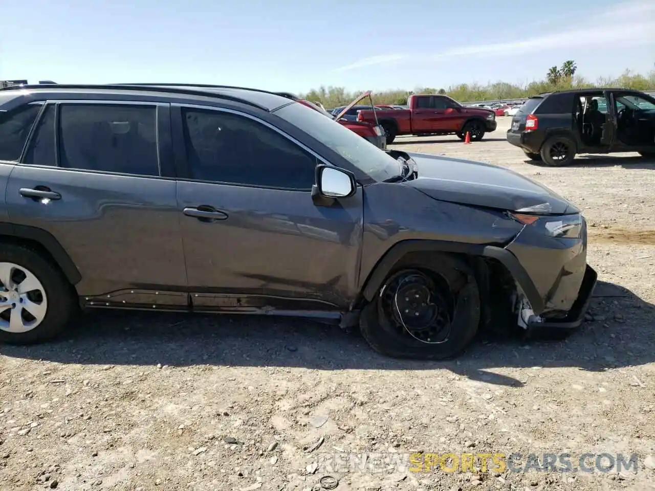 9 Photograph of a damaged car 2T3H1RFVXMC103808 TOYOTA RAV4 2021