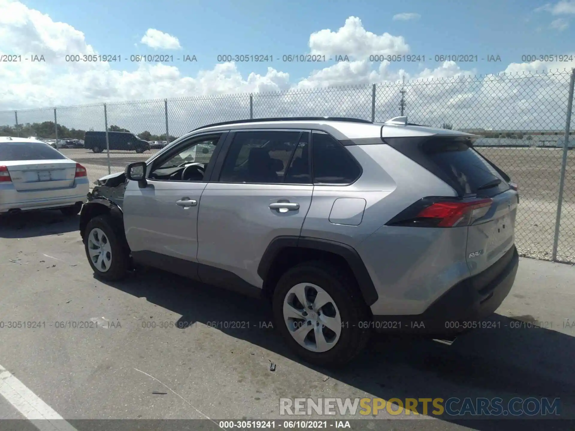 3 Photograph of a damaged car 2T3H1RFVXMC114467 TOYOTA RAV4 2021