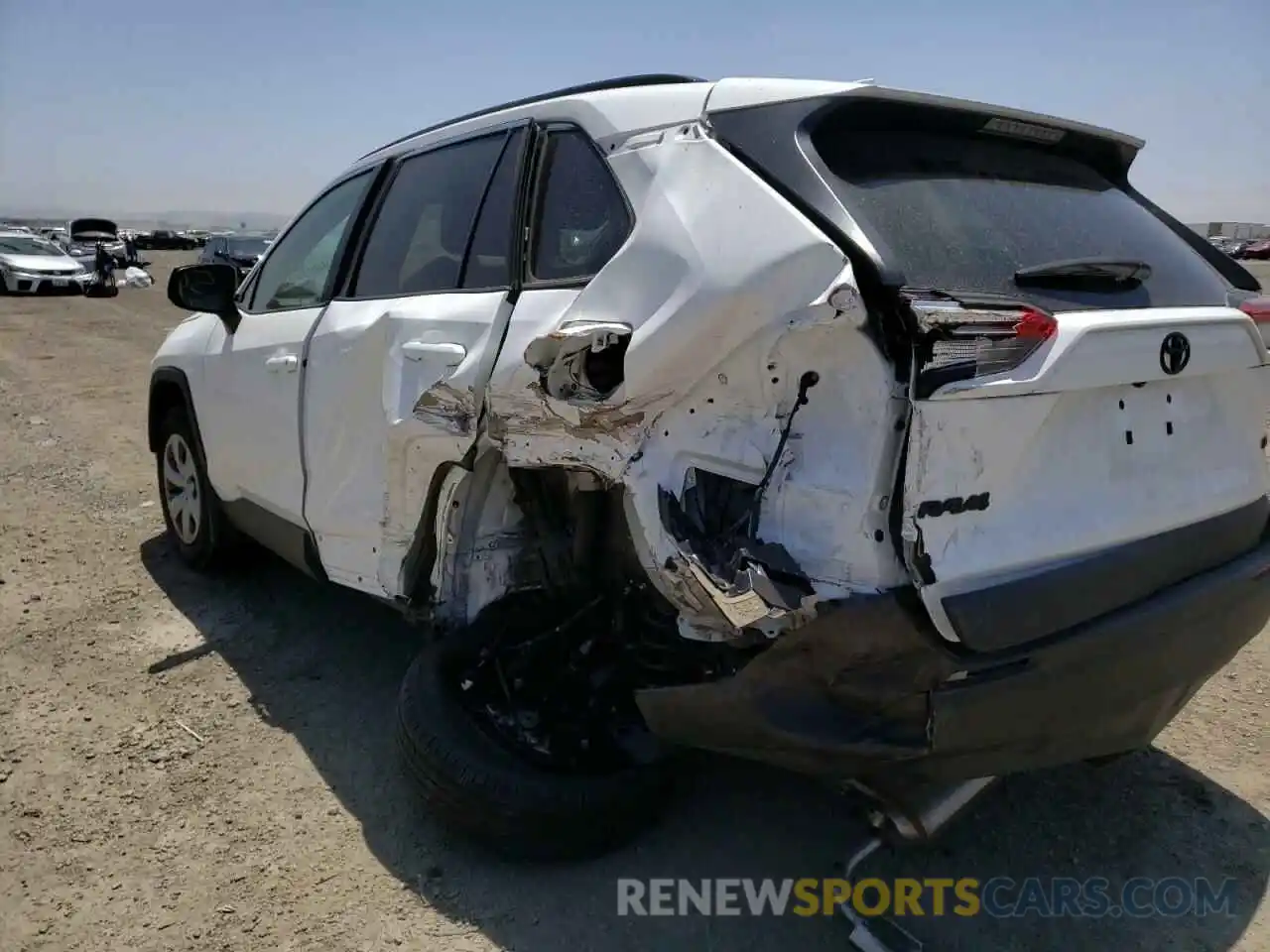 9 Photograph of a damaged car 2T3H1RFVXMC117837 TOYOTA RAV4 2021