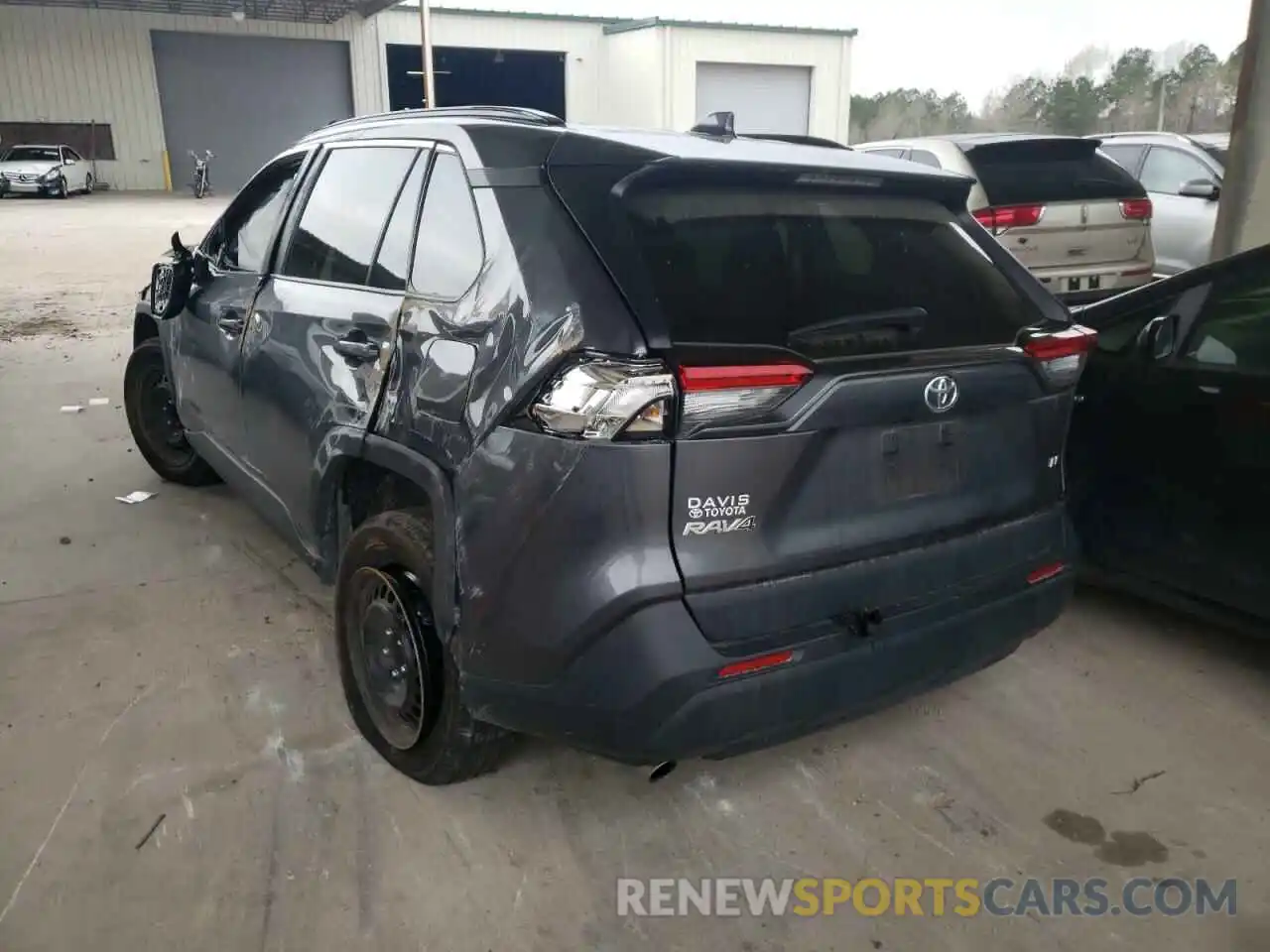 3 Photograph of a damaged car 2T3H1RFVXMC119099 TOYOTA RAV4 2021