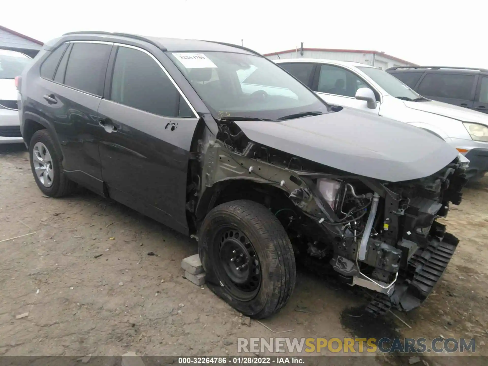 1 Photograph of a damaged car 2T3H1RFVXMC119409 TOYOTA RAV4 2021