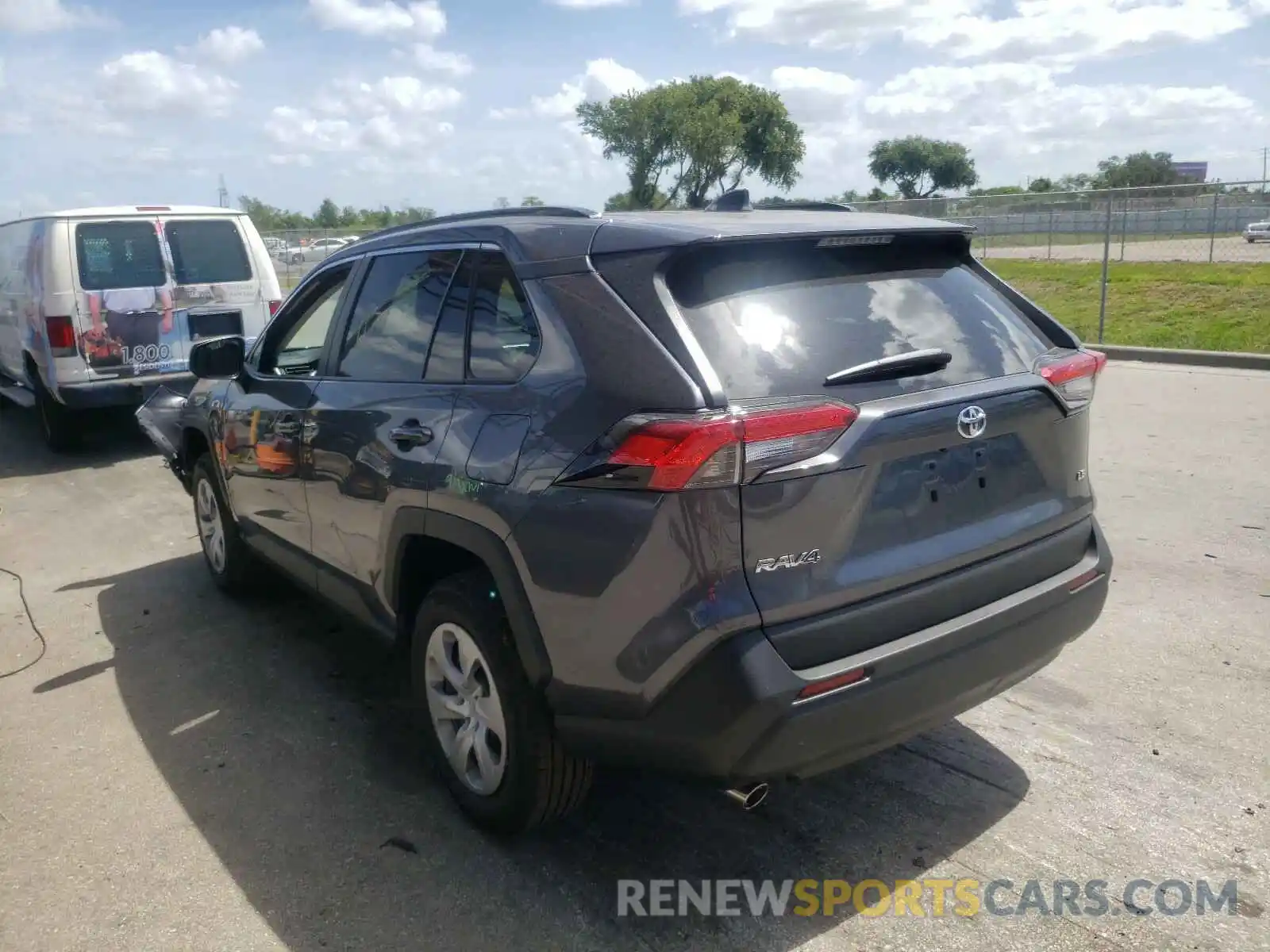 3 Photograph of a damaged car 2T3H1RFVXMC121564 TOYOTA RAV4 2021