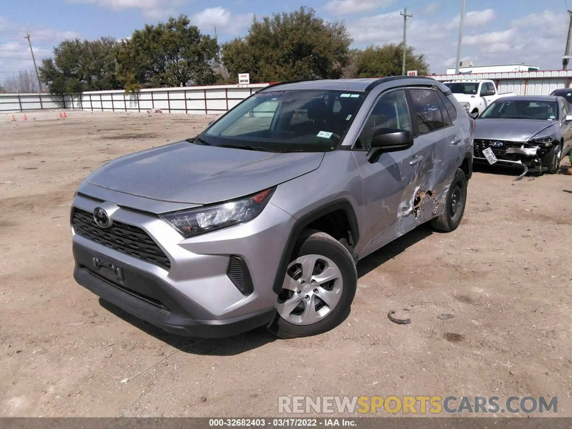 2 Photograph of a damaged car 2T3H1RFVXMC133553 TOYOTA RAV4 2021