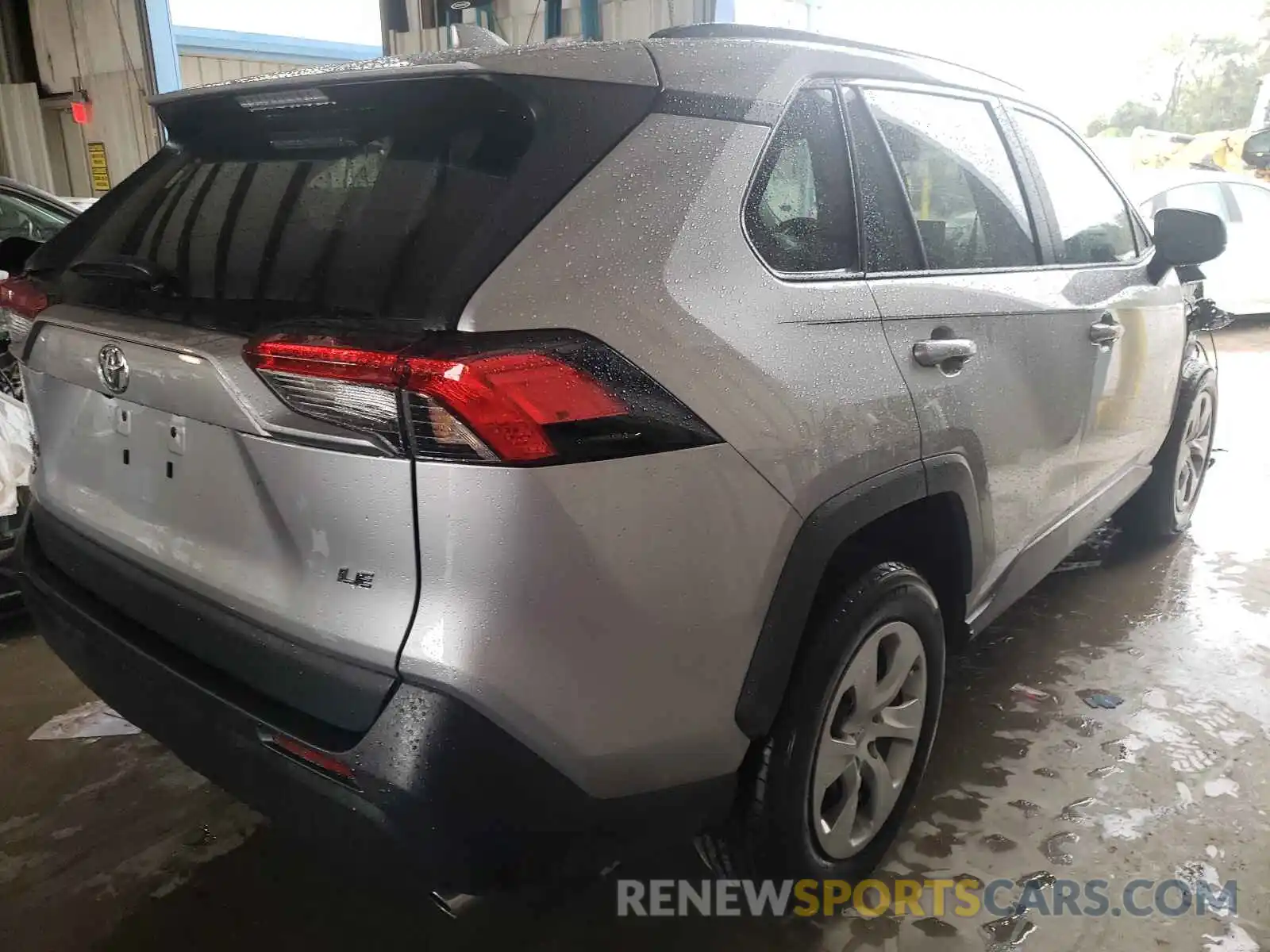 4 Фотография поврежденного автомобиля 2T3H1RFVXMC143578 TOYOTA RAV4 2021