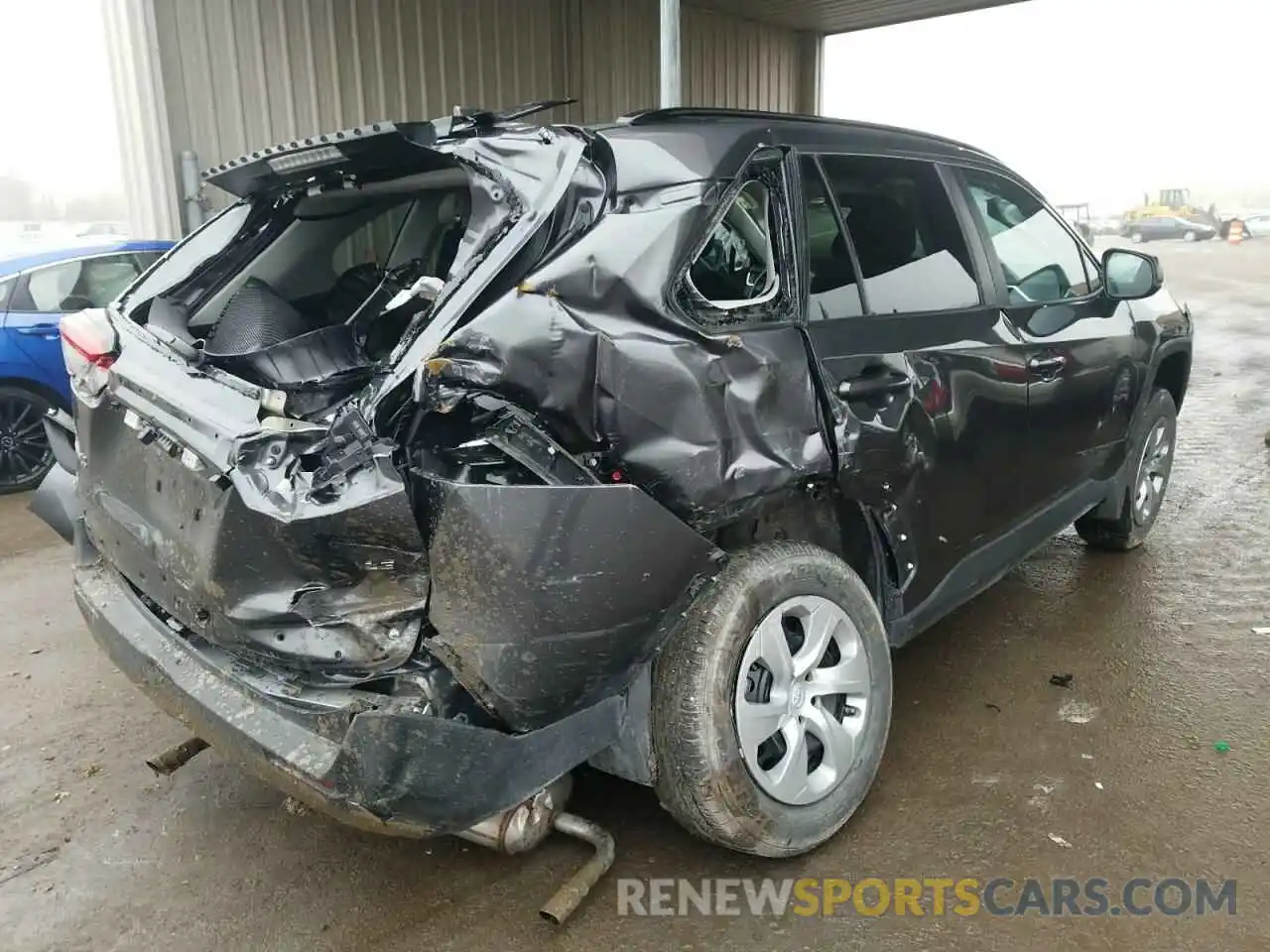 4 Photograph of a damaged car 2T3H1RFVXMC144567 TOYOTA RAV4 2021