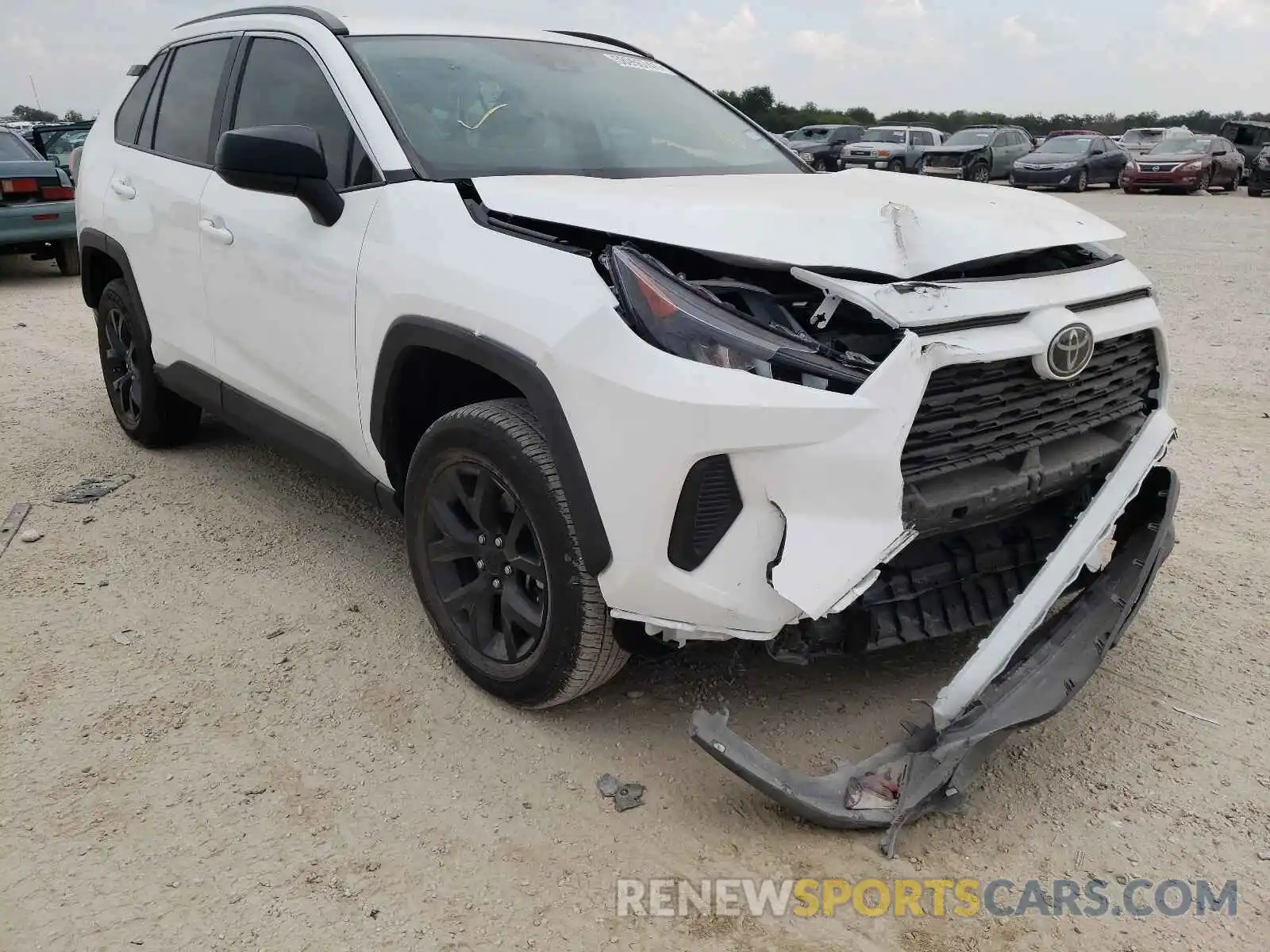 1 Photograph of a damaged car 2T3H1RFVXMC151468 TOYOTA RAV4 2021