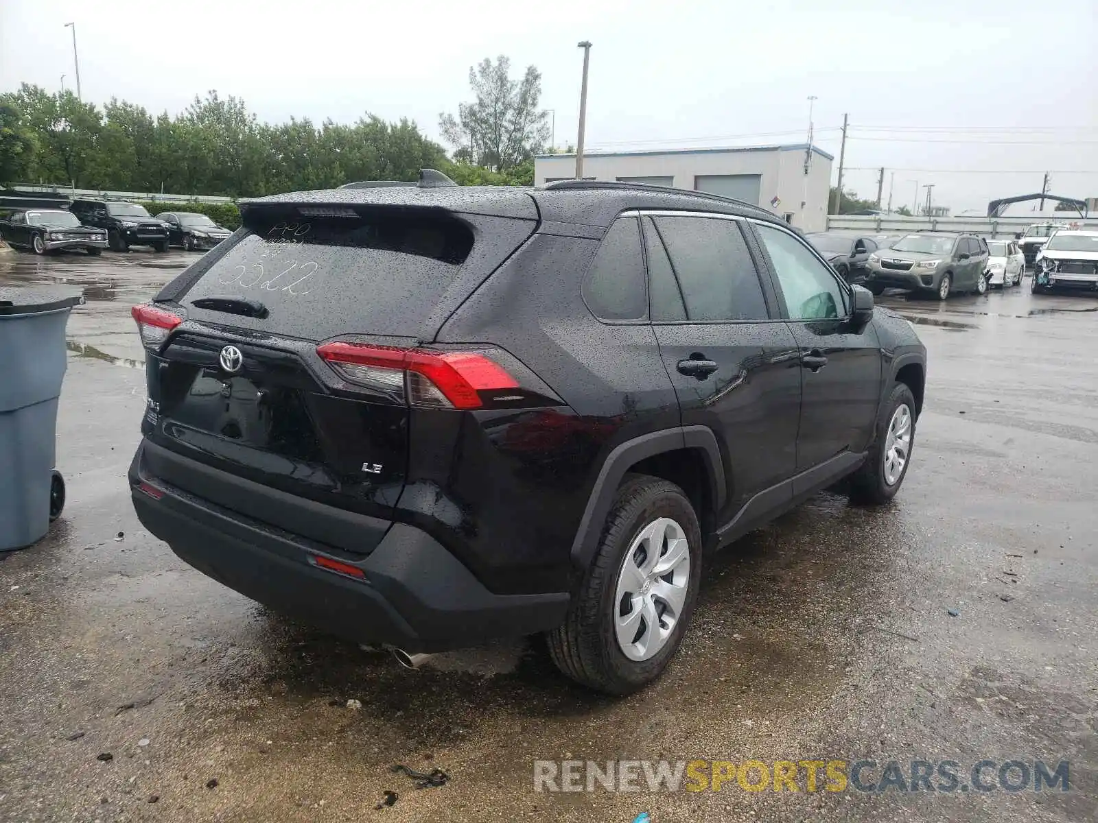 4 Photograph of a damaged car 2T3H1RFVXMC155522 TOYOTA RAV4 2021