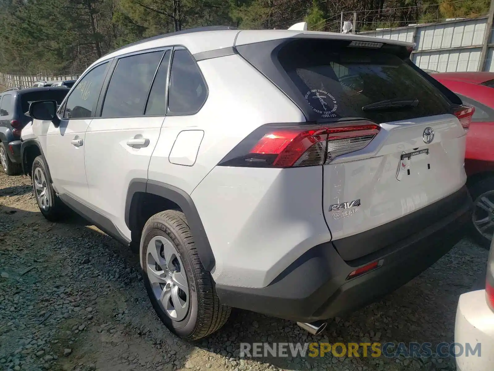 3 Photograph of a damaged car 2T3H1RFVXMW104519 TOYOTA RAV4 2021