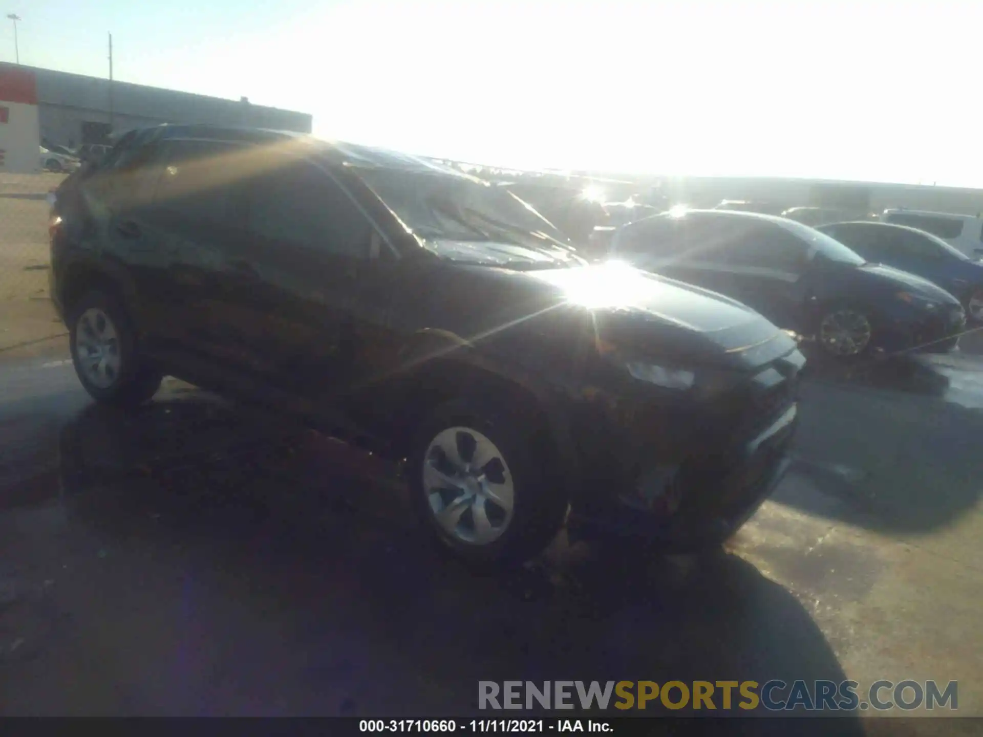 1 Photograph of a damaged car 2T3H1RFVXMW107176 TOYOTA RAV4 2021