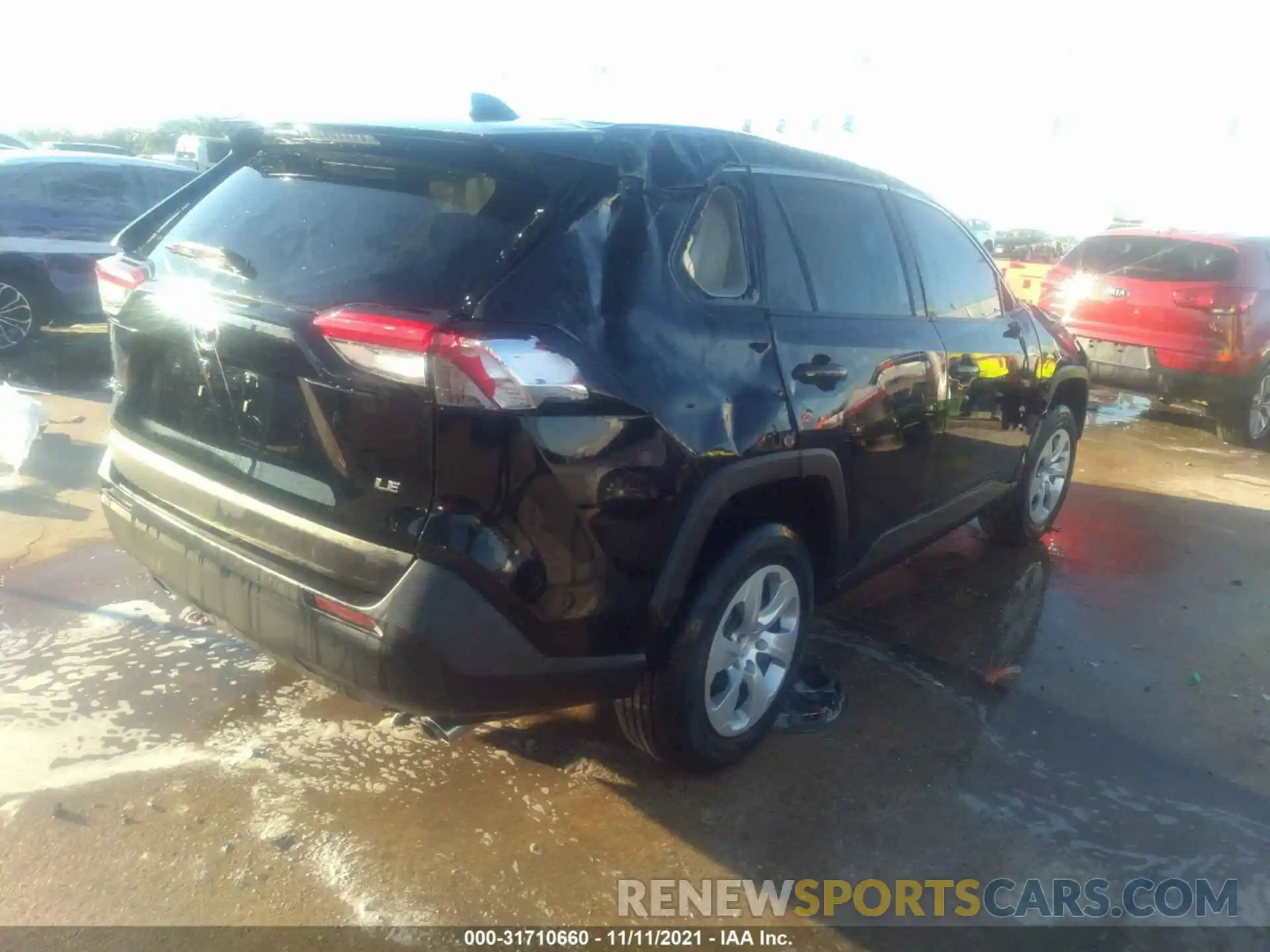 4 Photograph of a damaged car 2T3H1RFVXMW107176 TOYOTA RAV4 2021