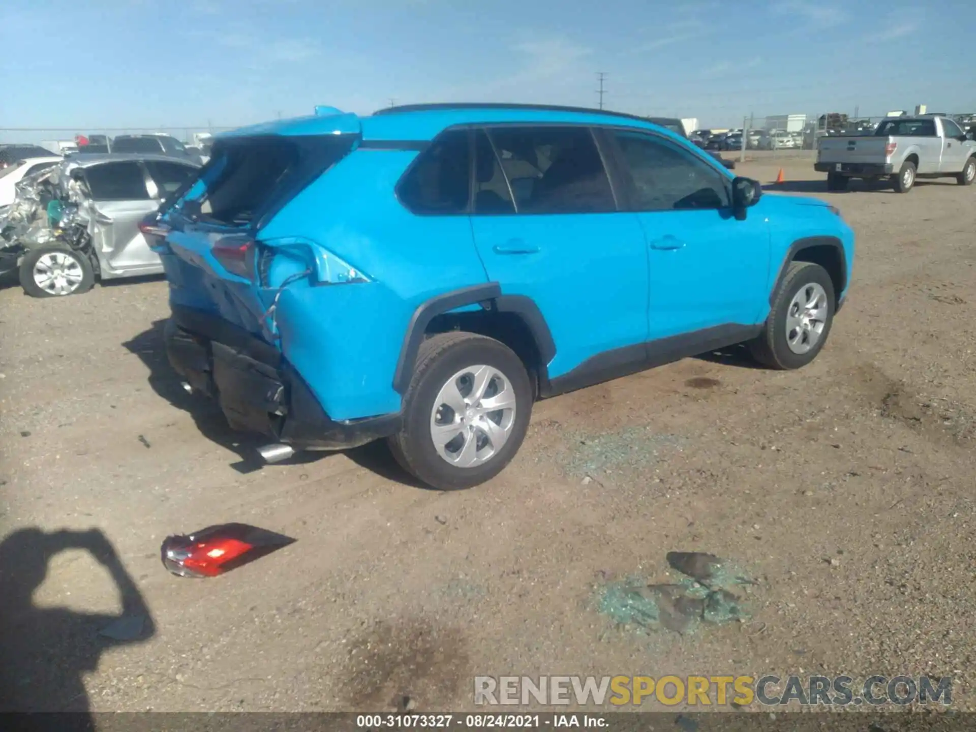 4 Photograph of a damaged car 2T3H1RFVXMW129839 TOYOTA RAV4 2021