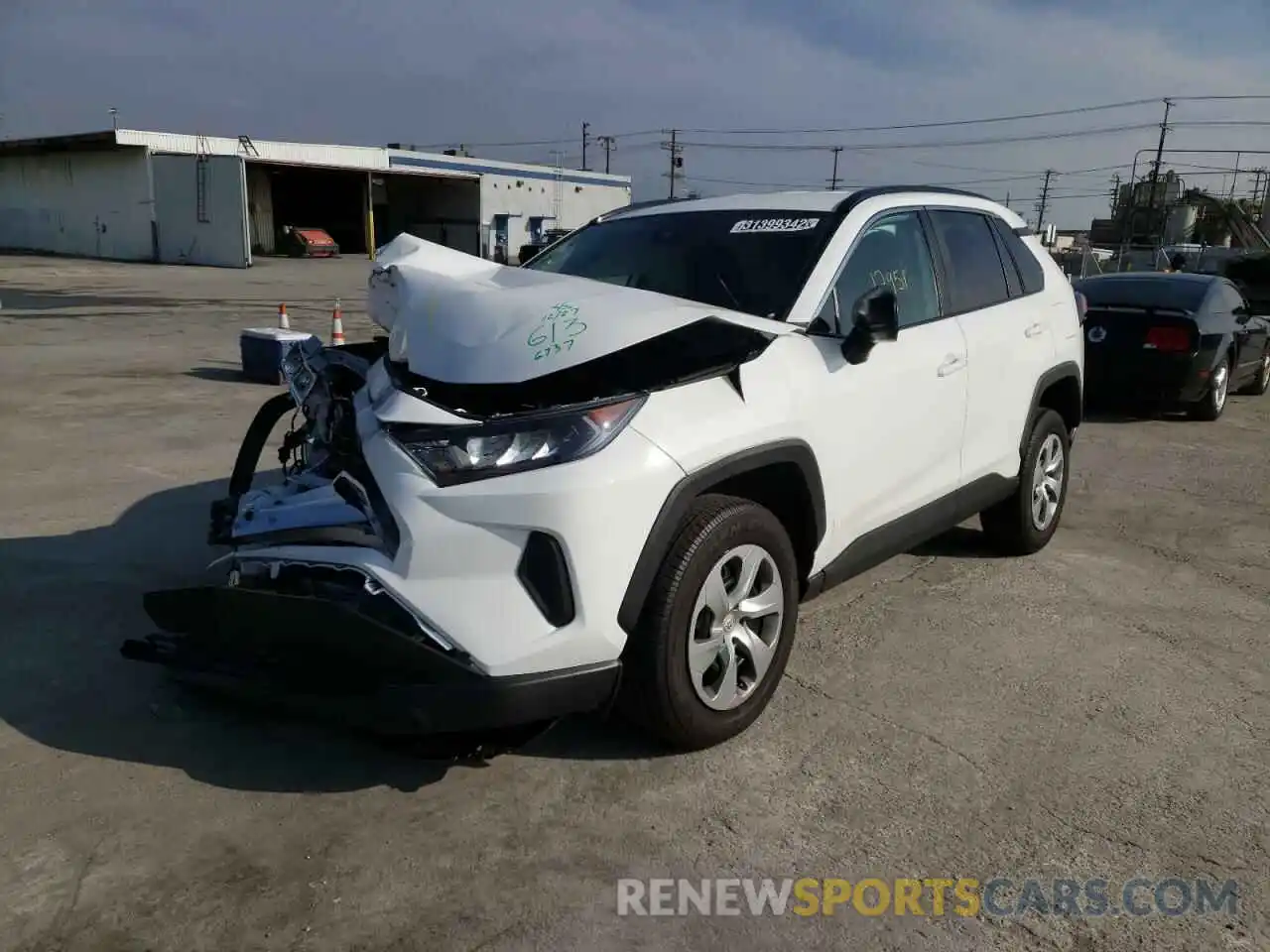 2 Фотография поврежденного автомобиля 2T3H1RFVXMW146737 TOYOTA RAV4 2021