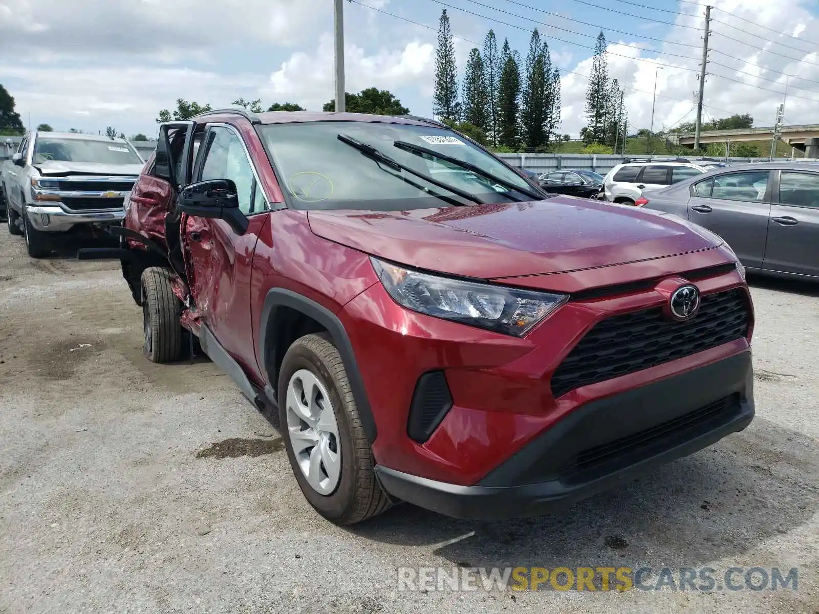 1 Photograph of a damaged car 2T3H1RFVXMW167314 TOYOTA RAV4 2021