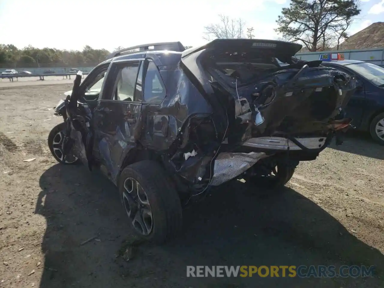 3 Photograph of a damaged car 2T3J1RFV0MW162186 TOYOTA RAV4 2021